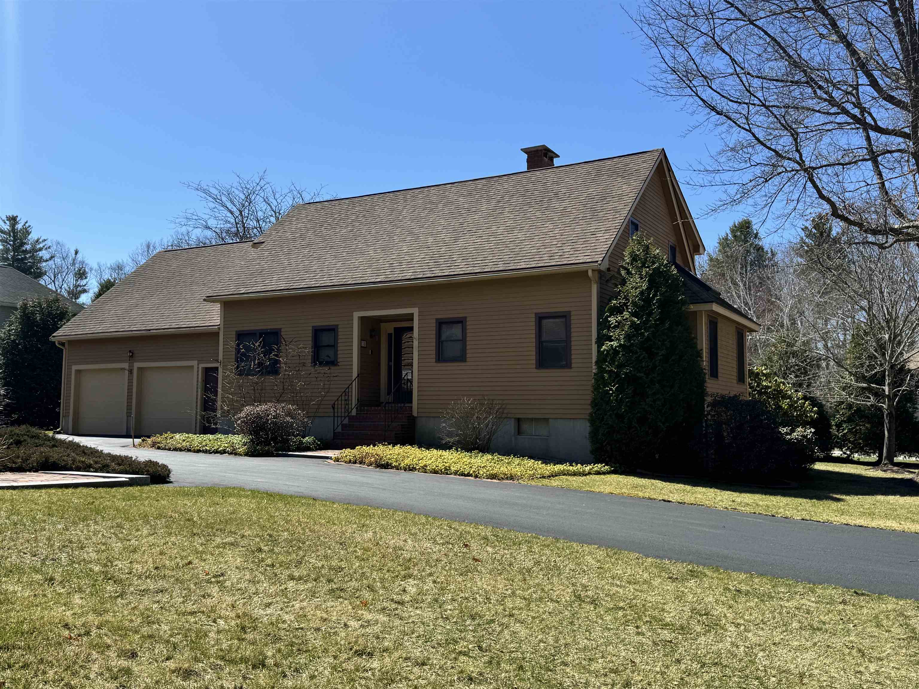 Exeter Real Estate Listings Main Image