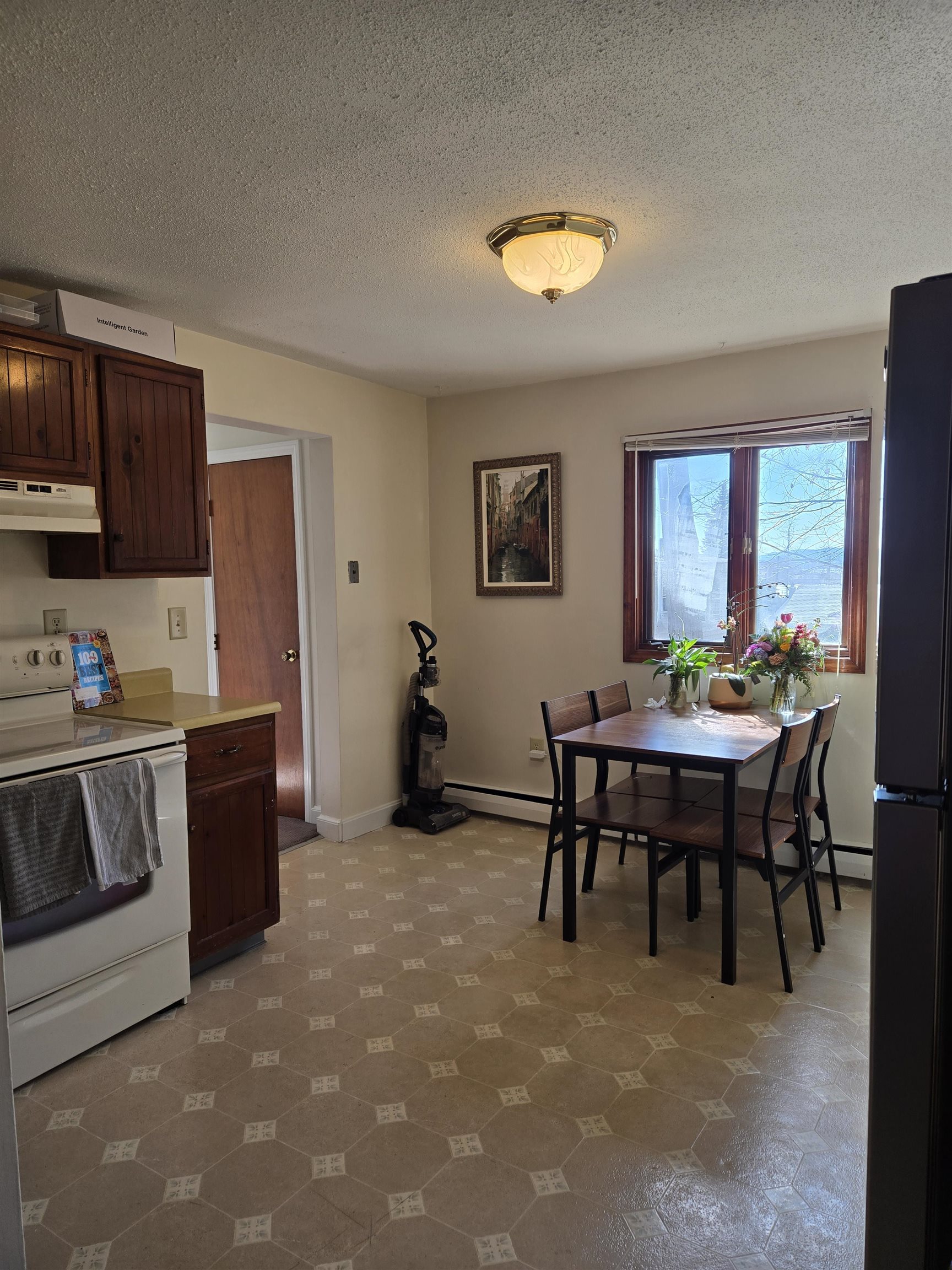 88 Plymouth Street Property Photo 12