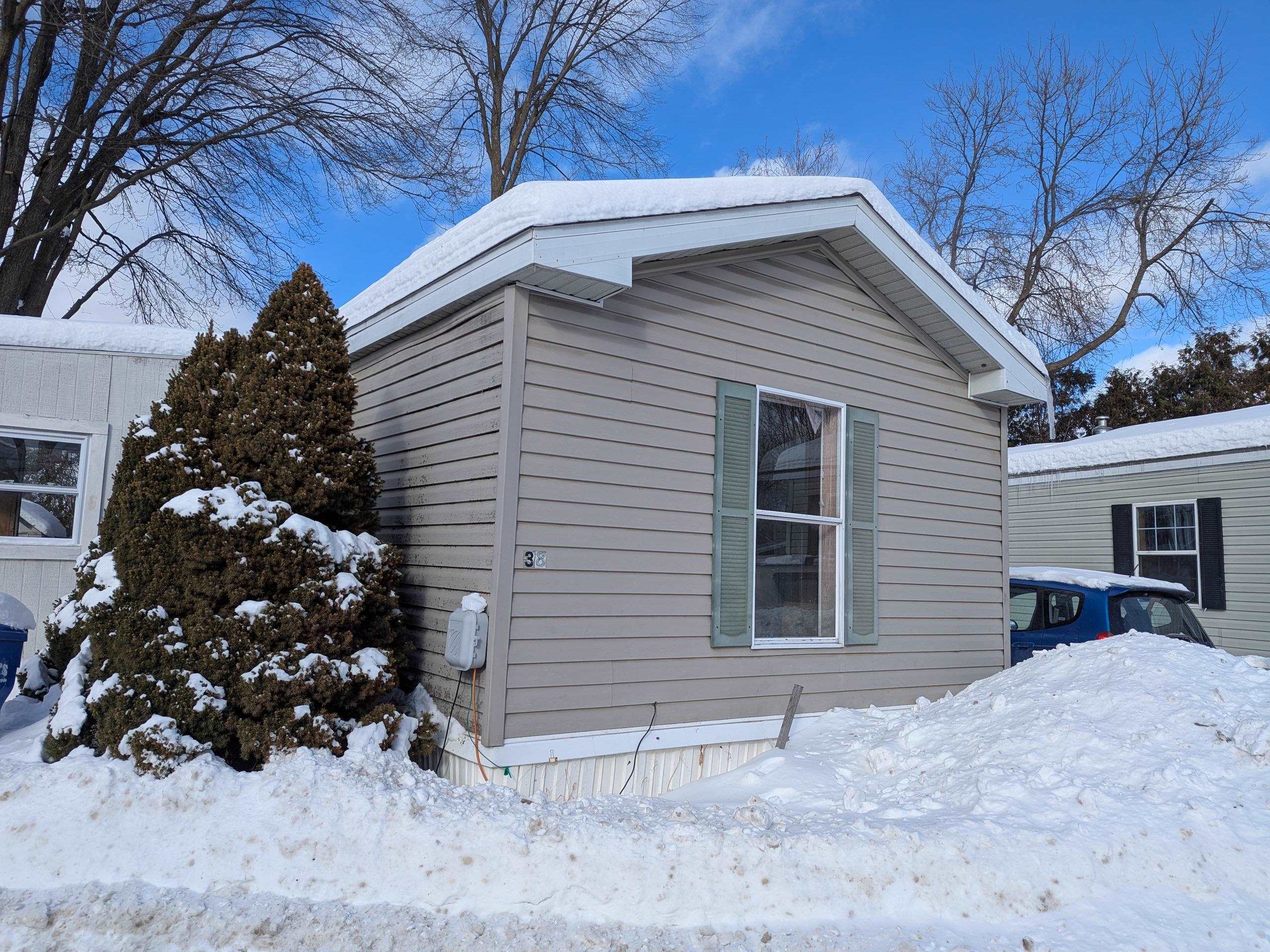 38 Mount Mansfield Avenue Property Photo