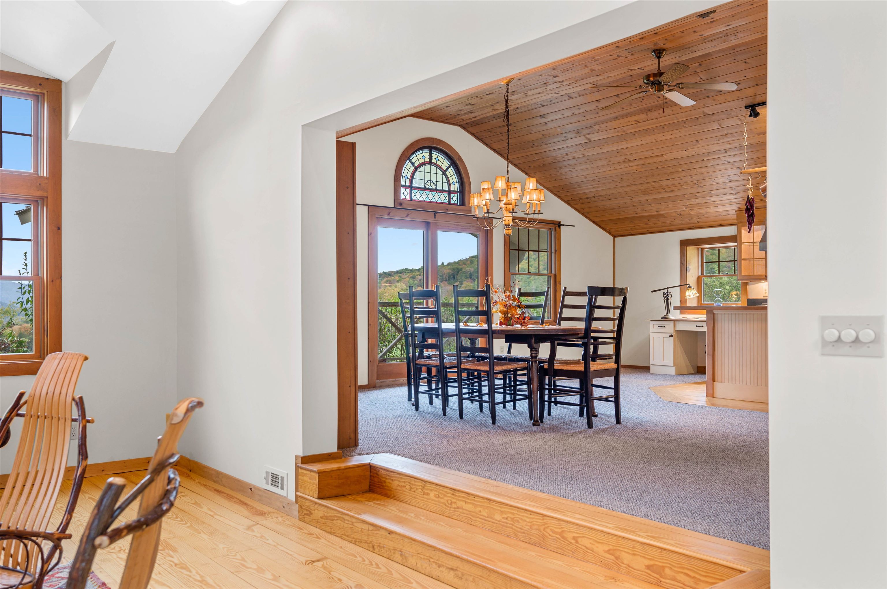 2067 Music Mountain Road Property Photo 6