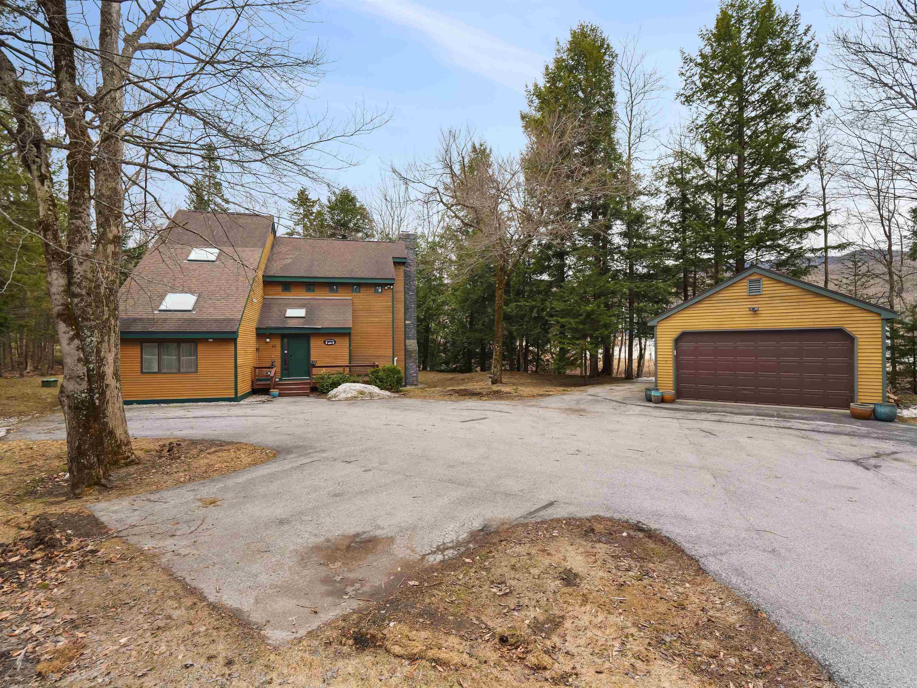 42 Roaring Brook Road Property Photo