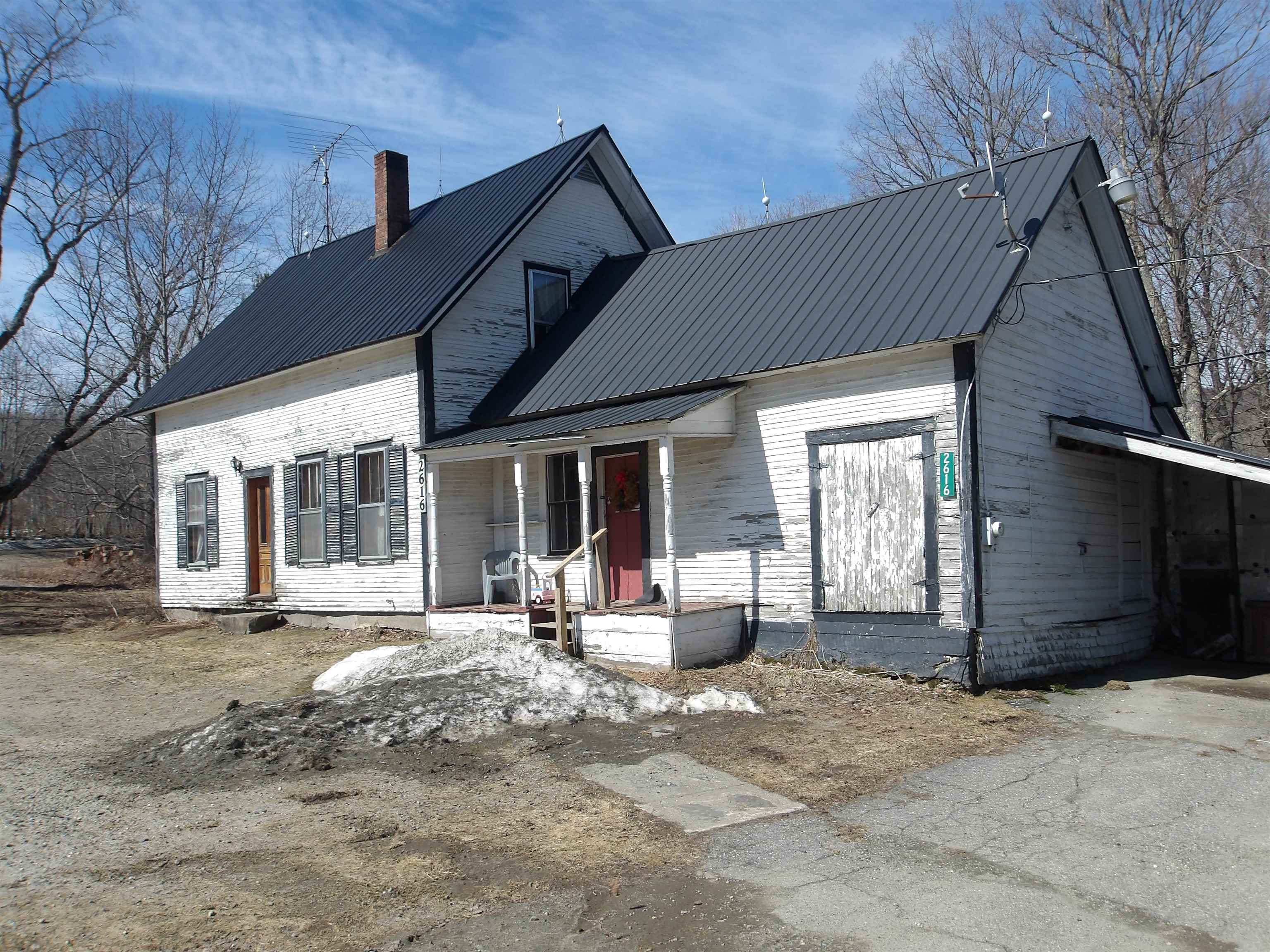 2616 Shadow Lake Road Property Photo 2