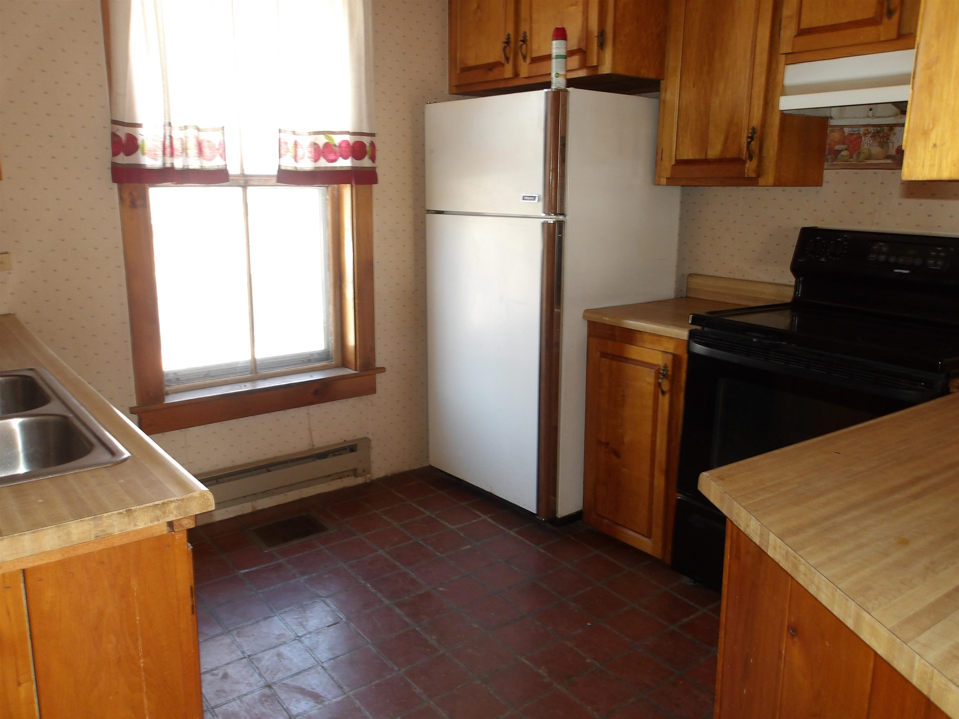 2616 Shadow Lake Road Property Photo 5