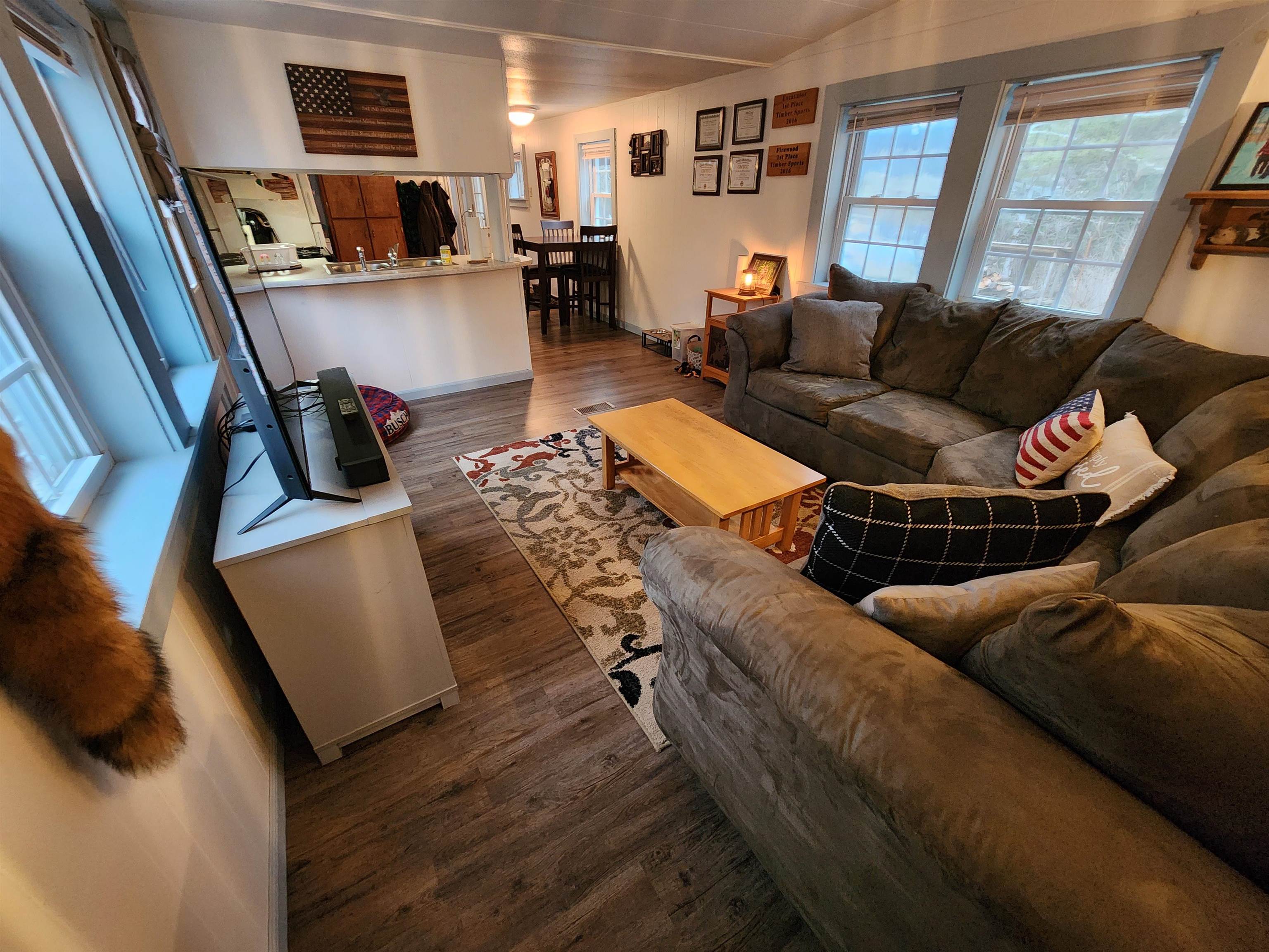 616 Mackville Road Property Photo 5
