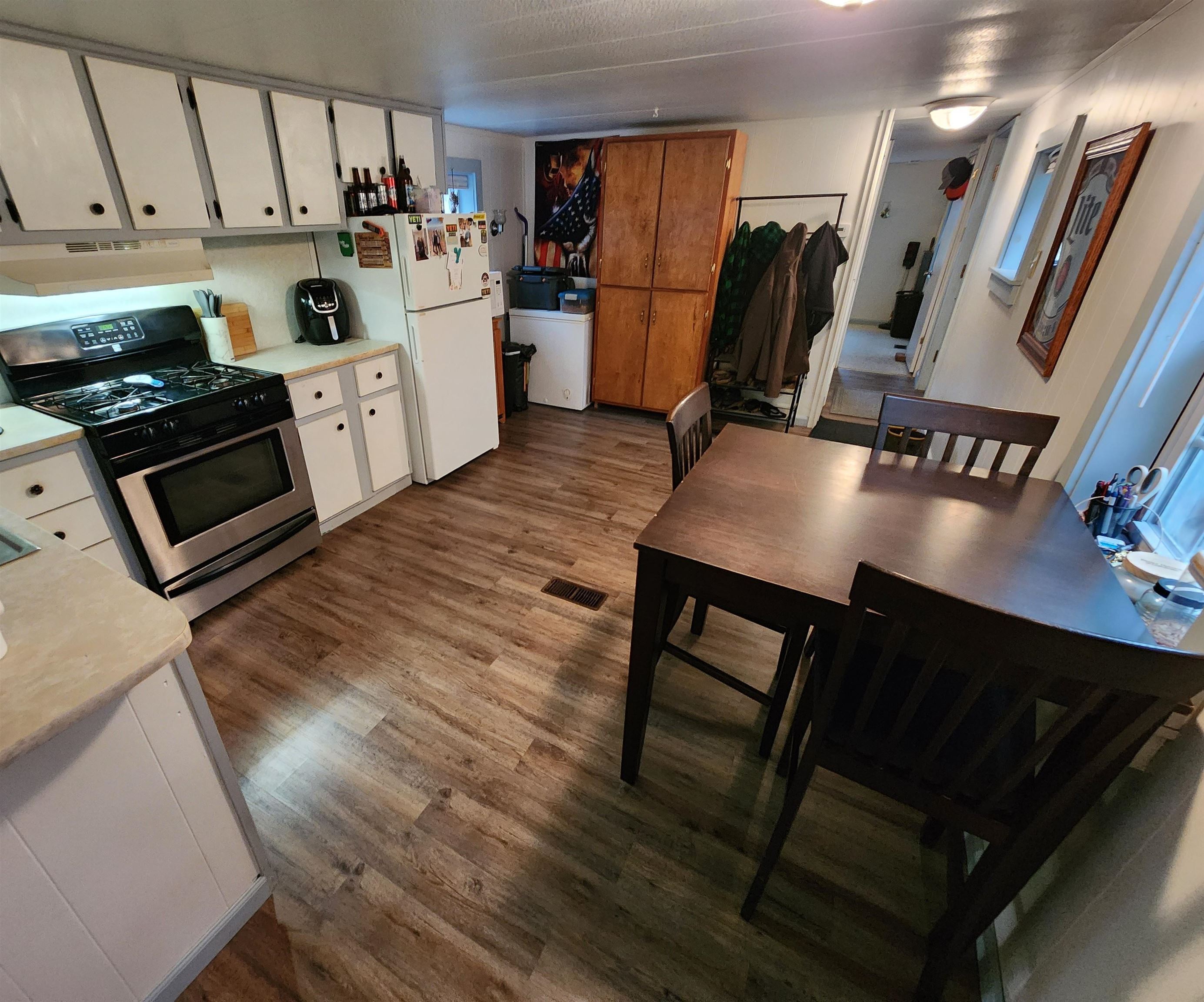616 Mackville Road Property Photo 7