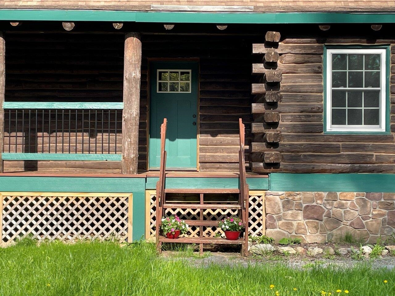 1303 Old Stage Road Property Photo 2