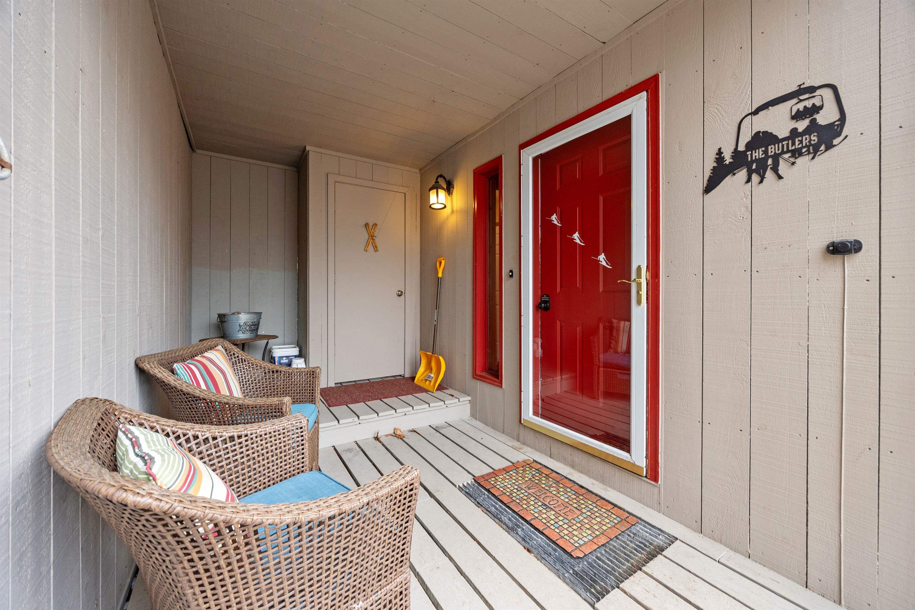 15 Winter Way Property Photo 1