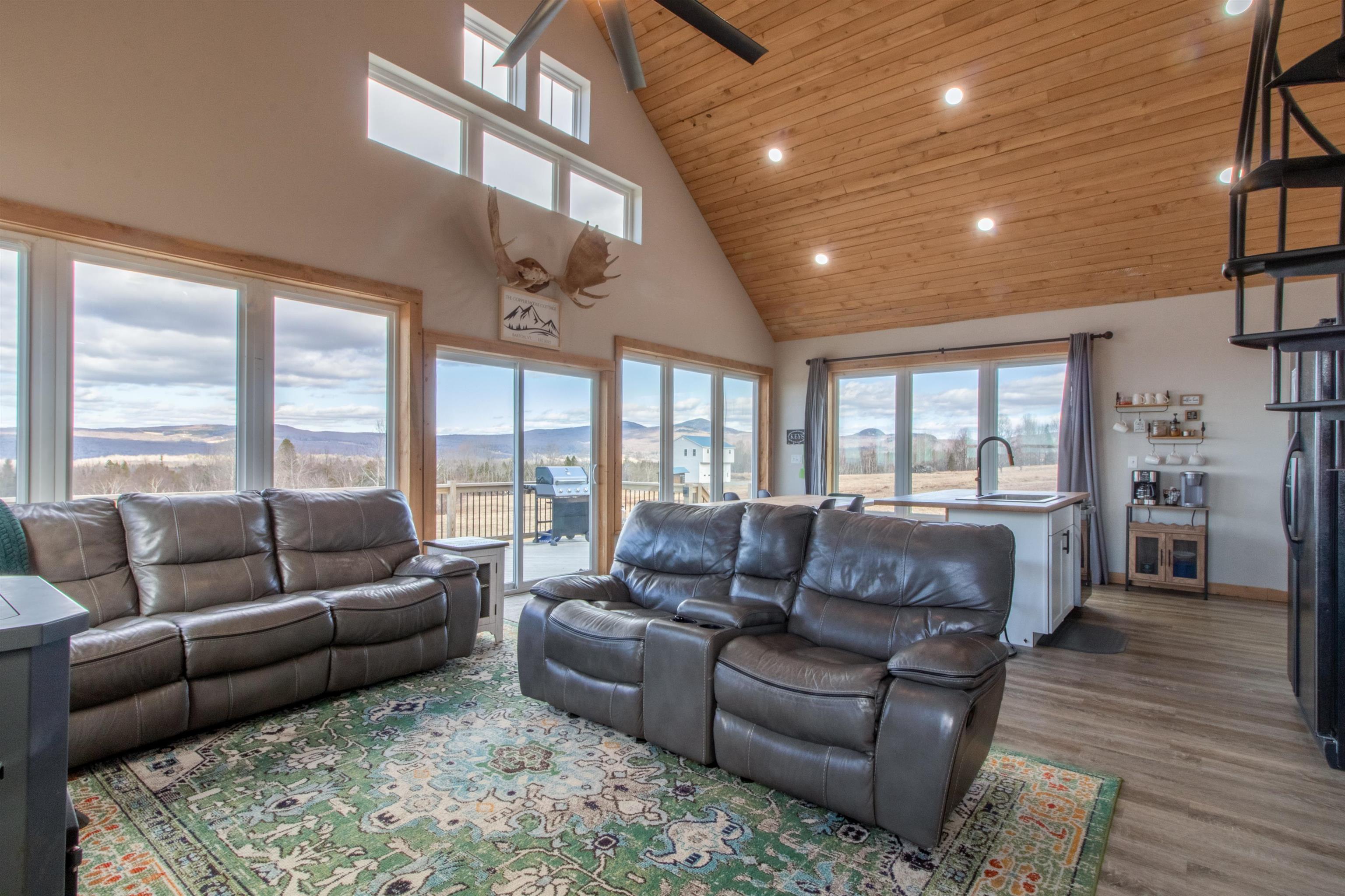 1167 Cook Road Property Photo 6