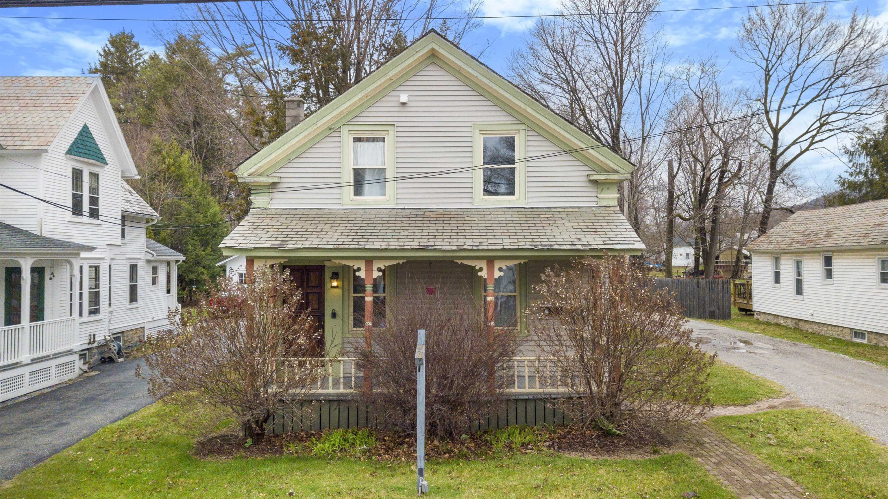818 Main Street Property Photo