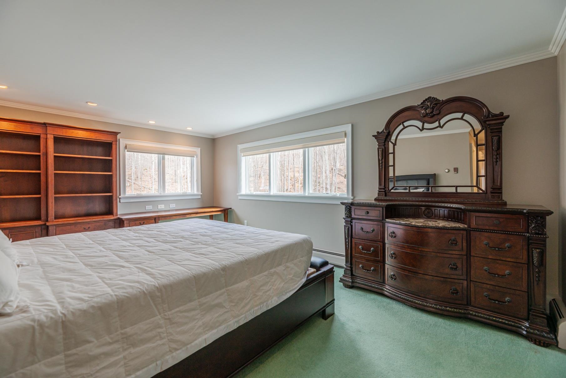 376 Windward Hill Property Photo 24