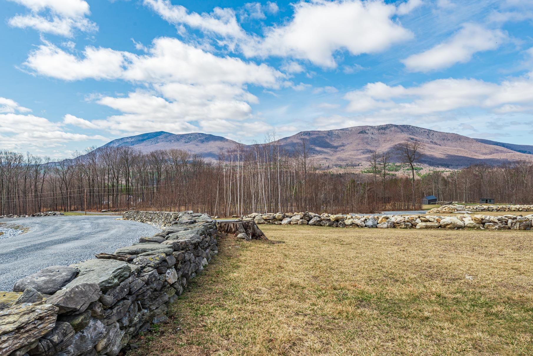 376 Windward Hill Property Photo 37