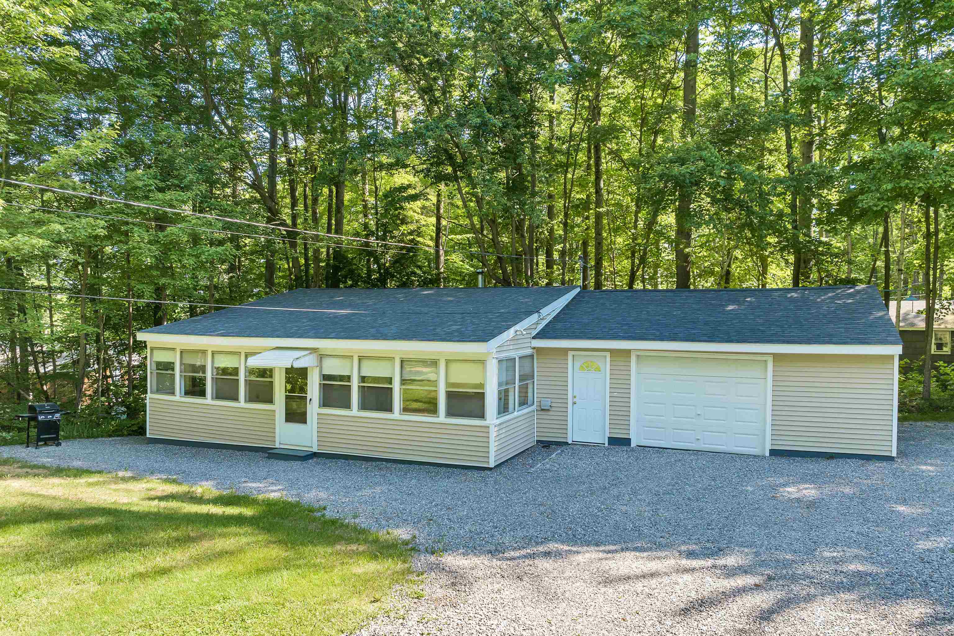 21 Canoe Lane Property Photo 1