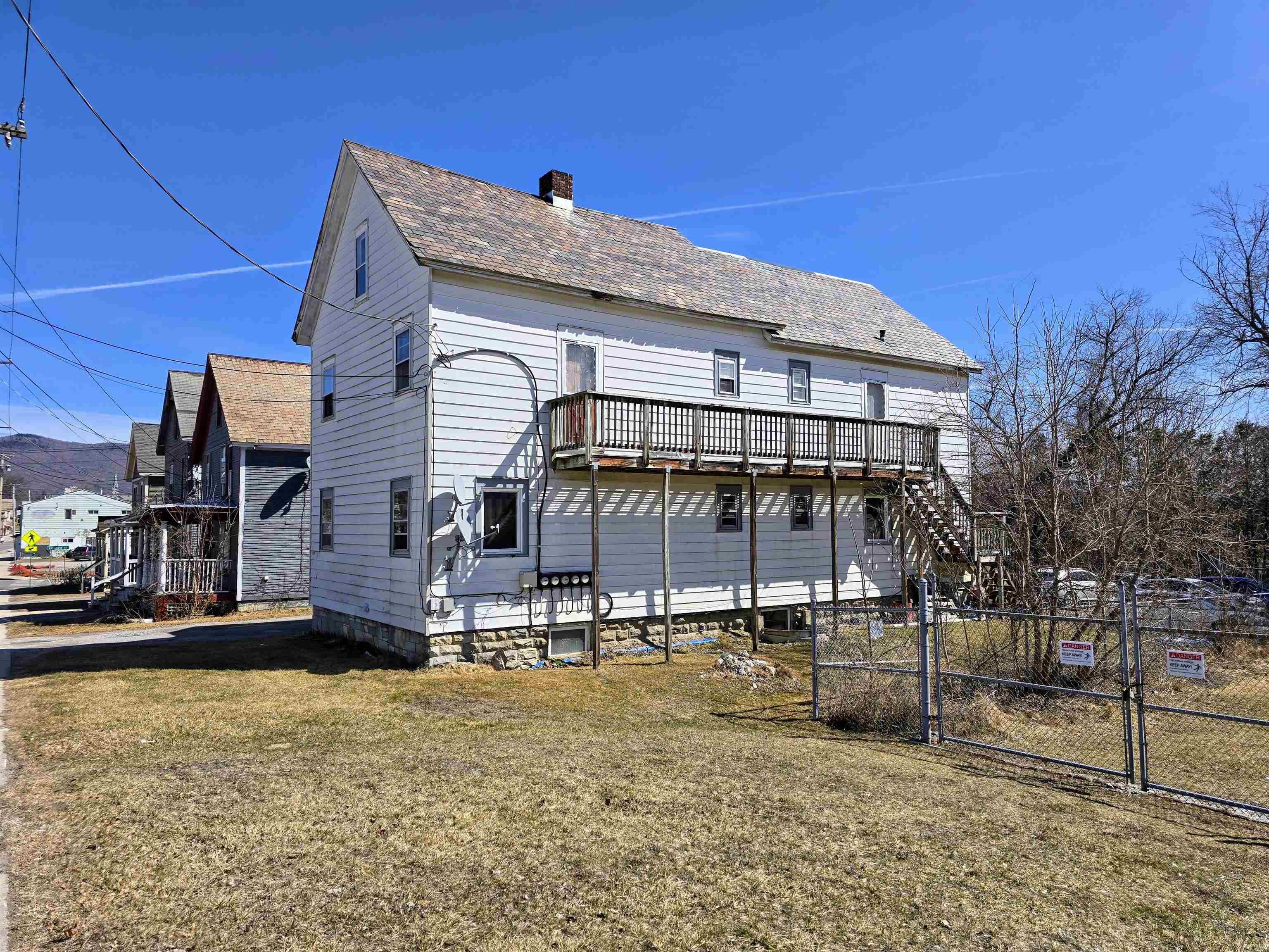 166 State Street Property Photo