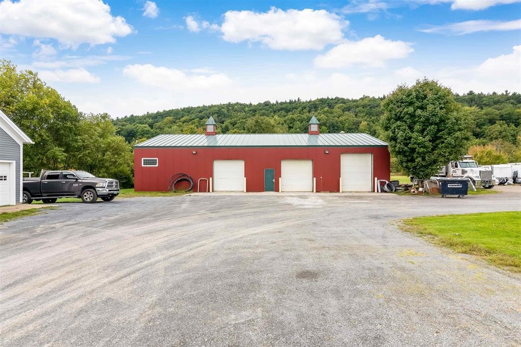 654 Bristol Road Property Photo 14