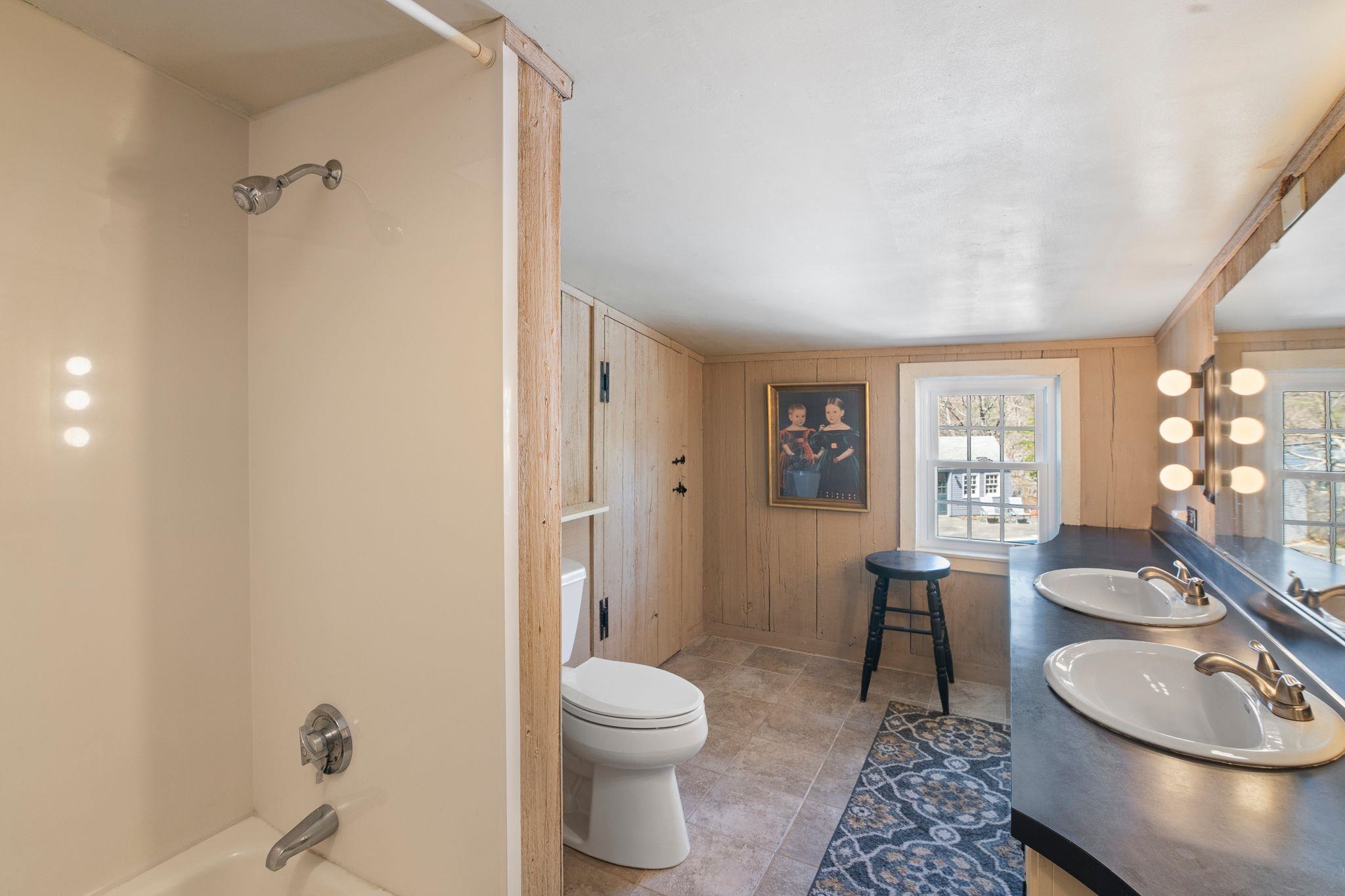 301 Maple Street Property Photo 43