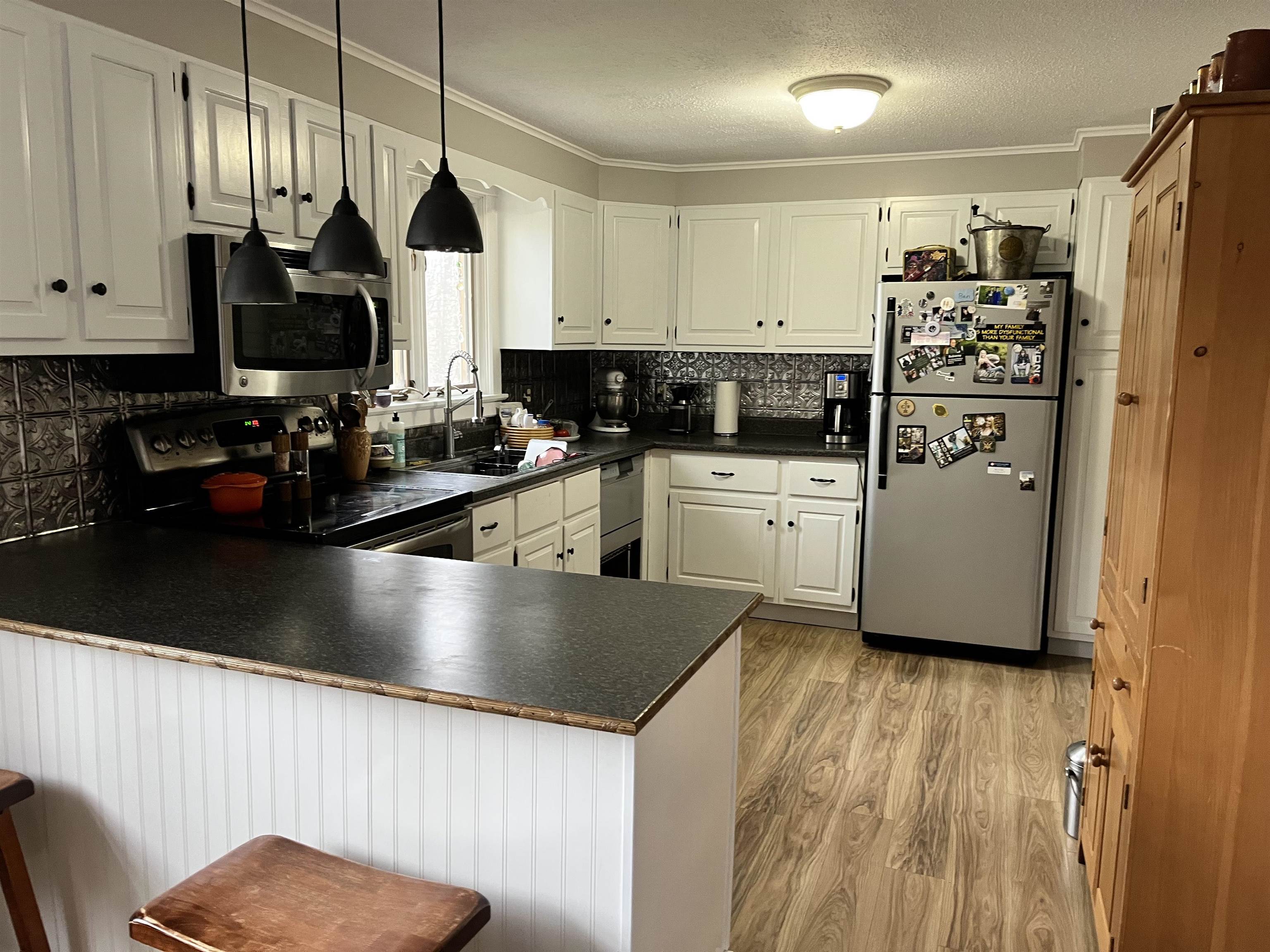 160 Fox Road Property Photo 8