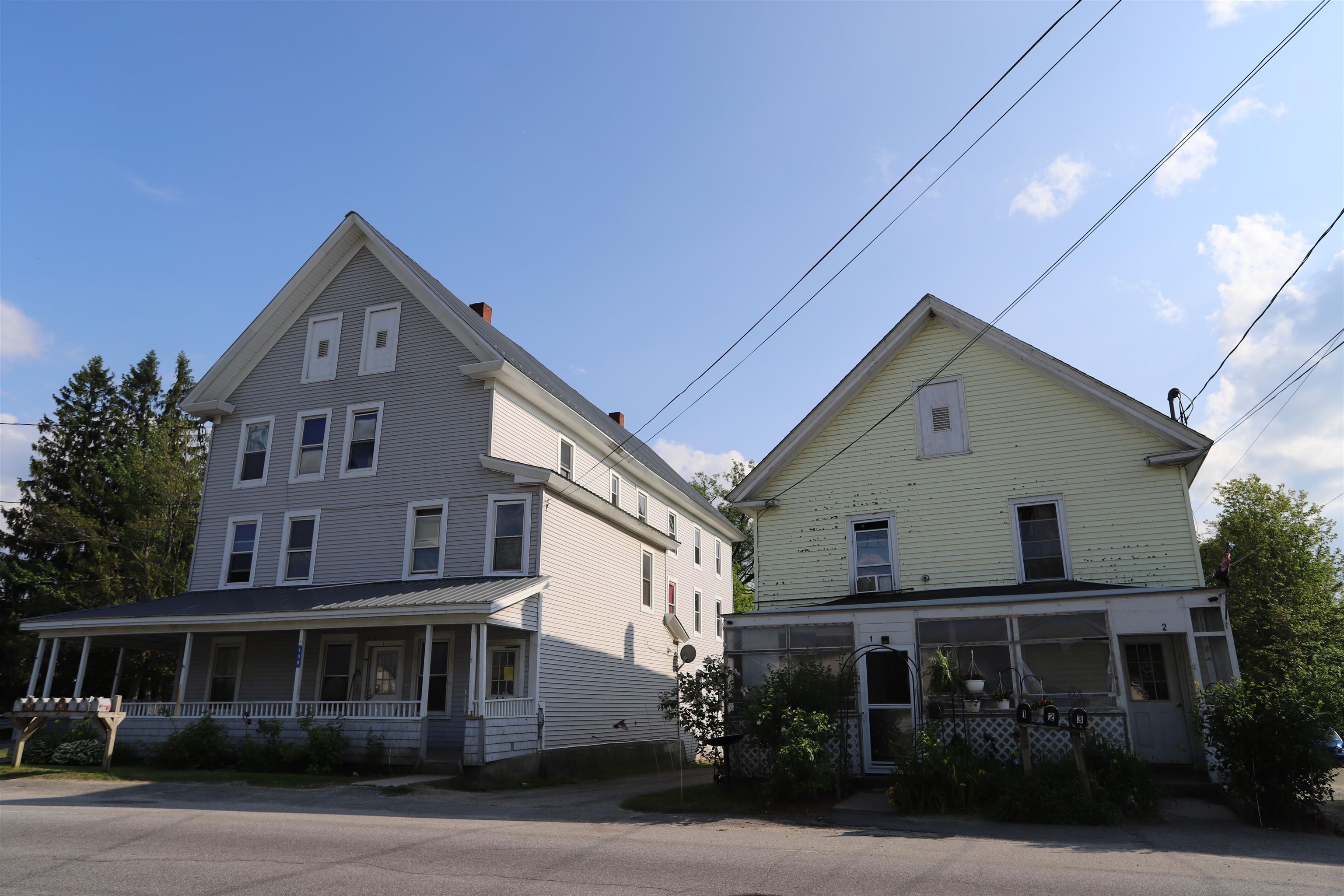109 Railroad Street Property Photo 4