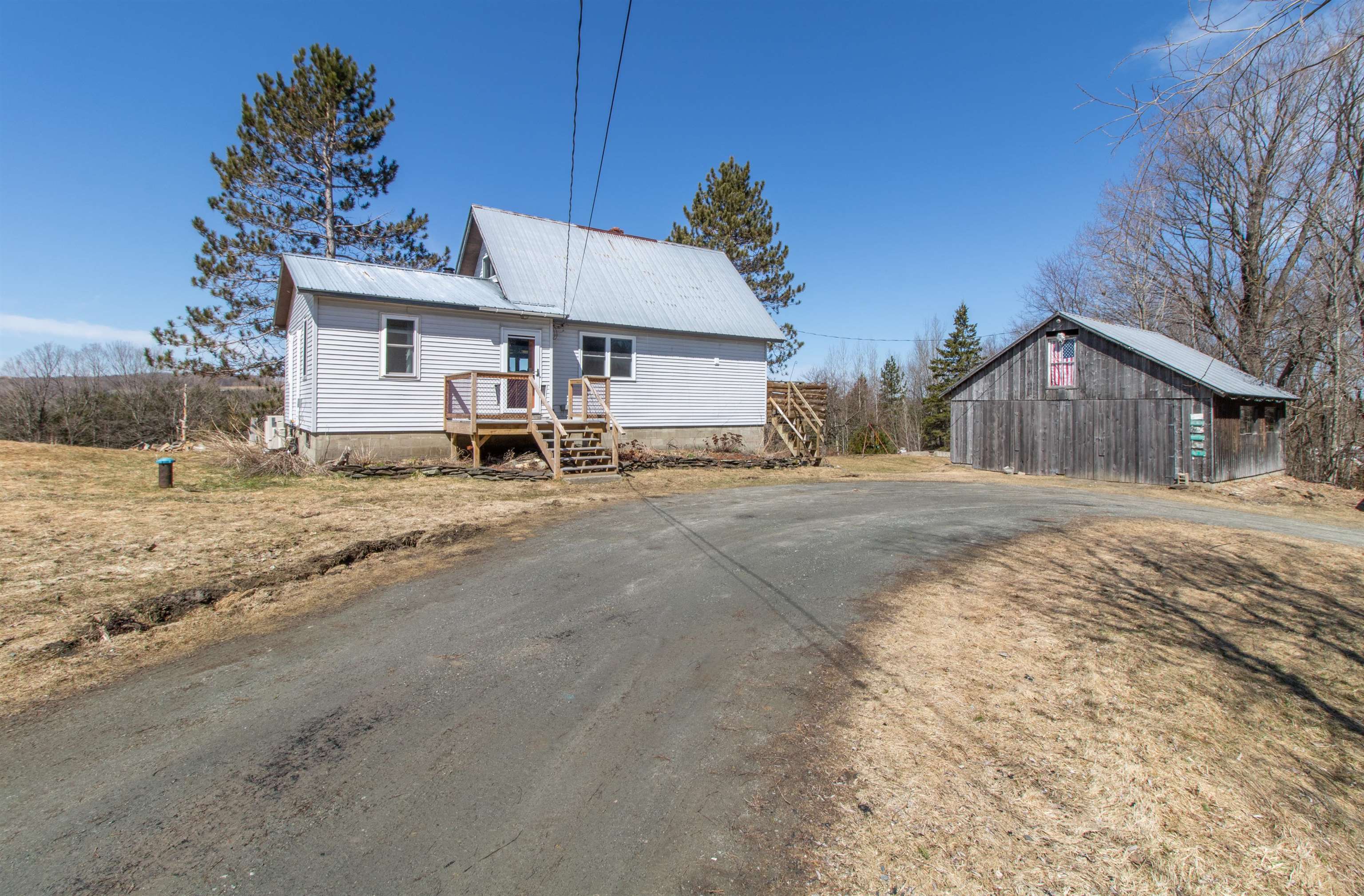 1423 Stearns Brook Road Property Photo