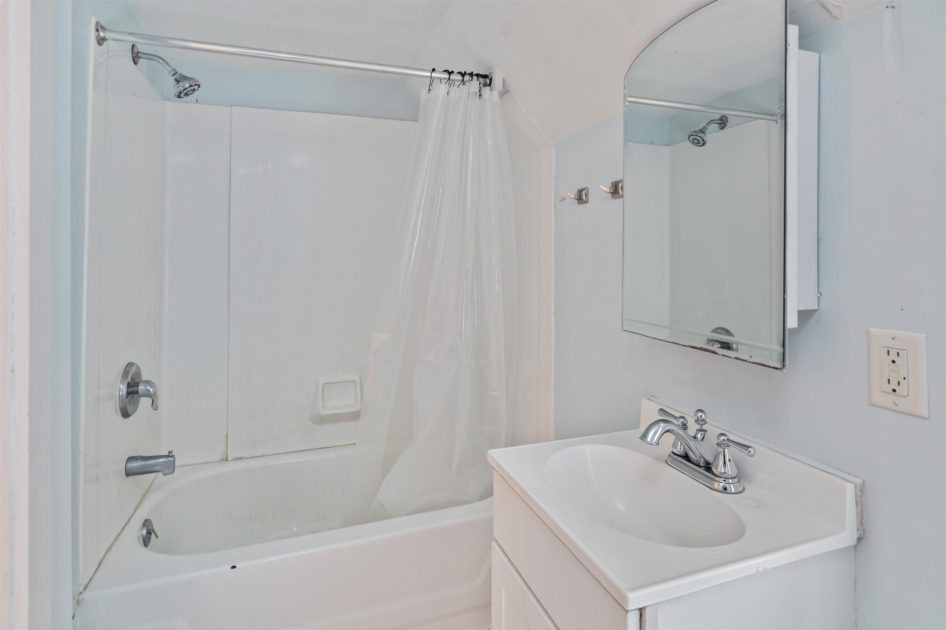 35 Convent Square Property Photo 20