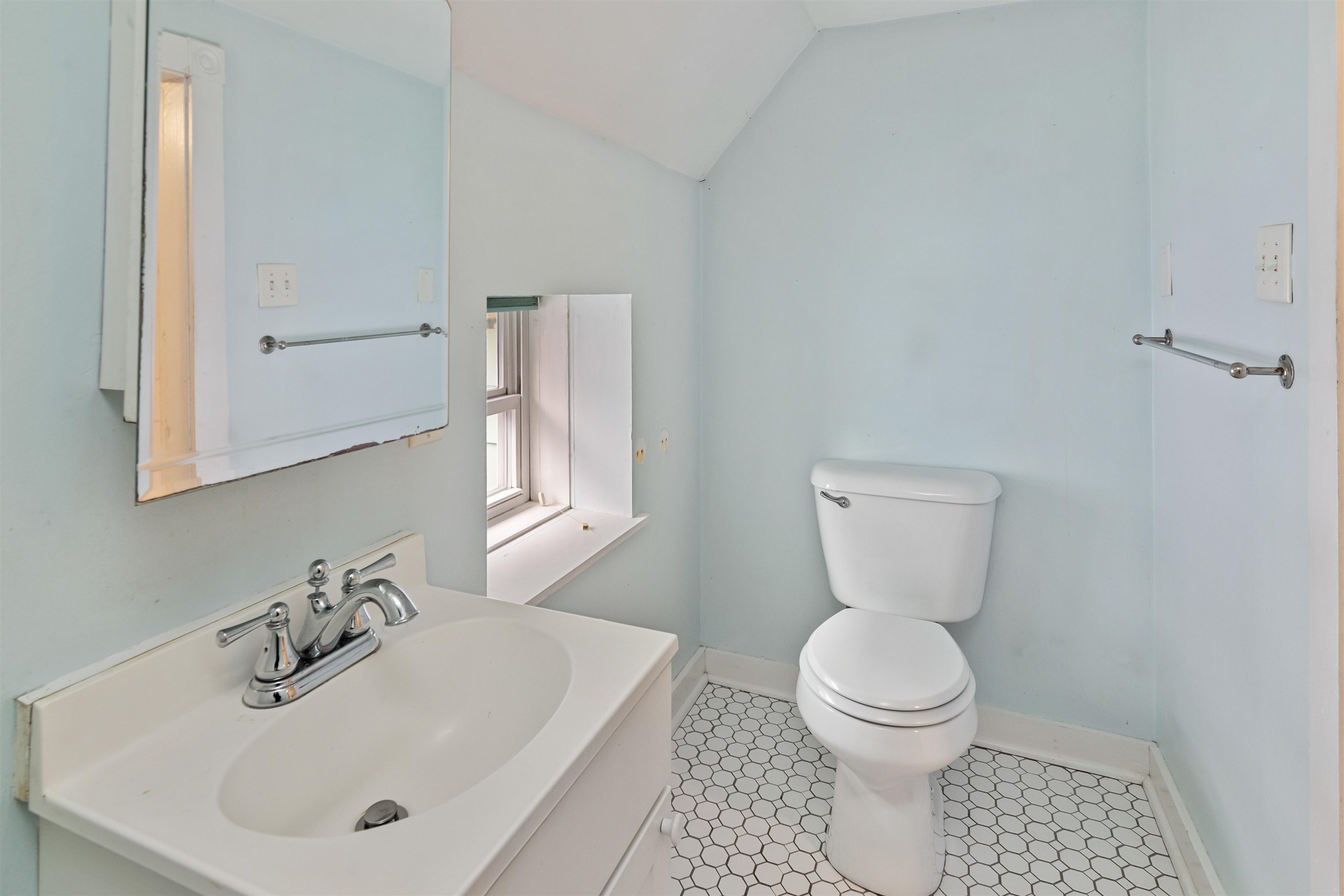 35 Convent Square Property Photo 21