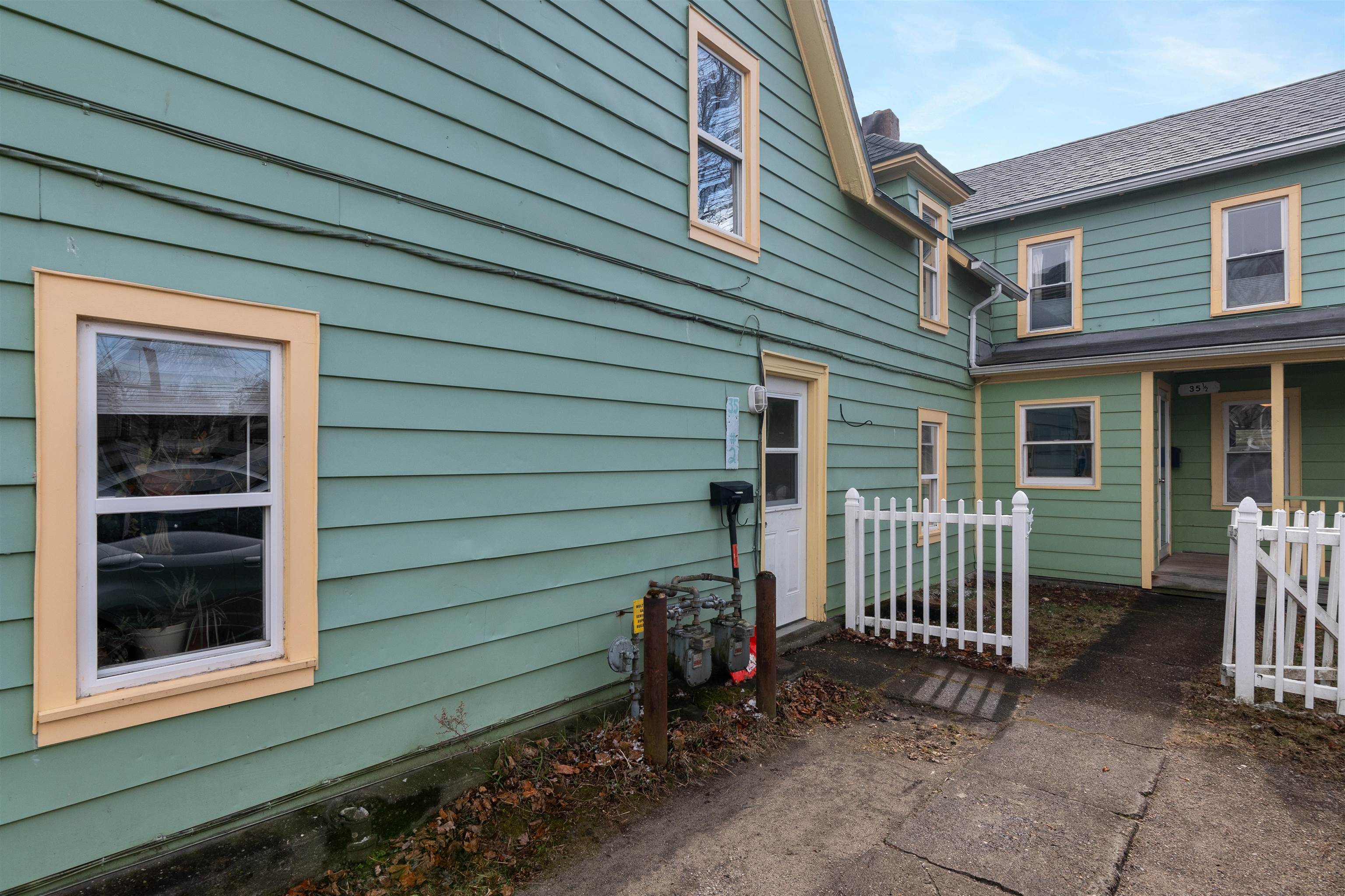 35 Convent Square Property Photo 27