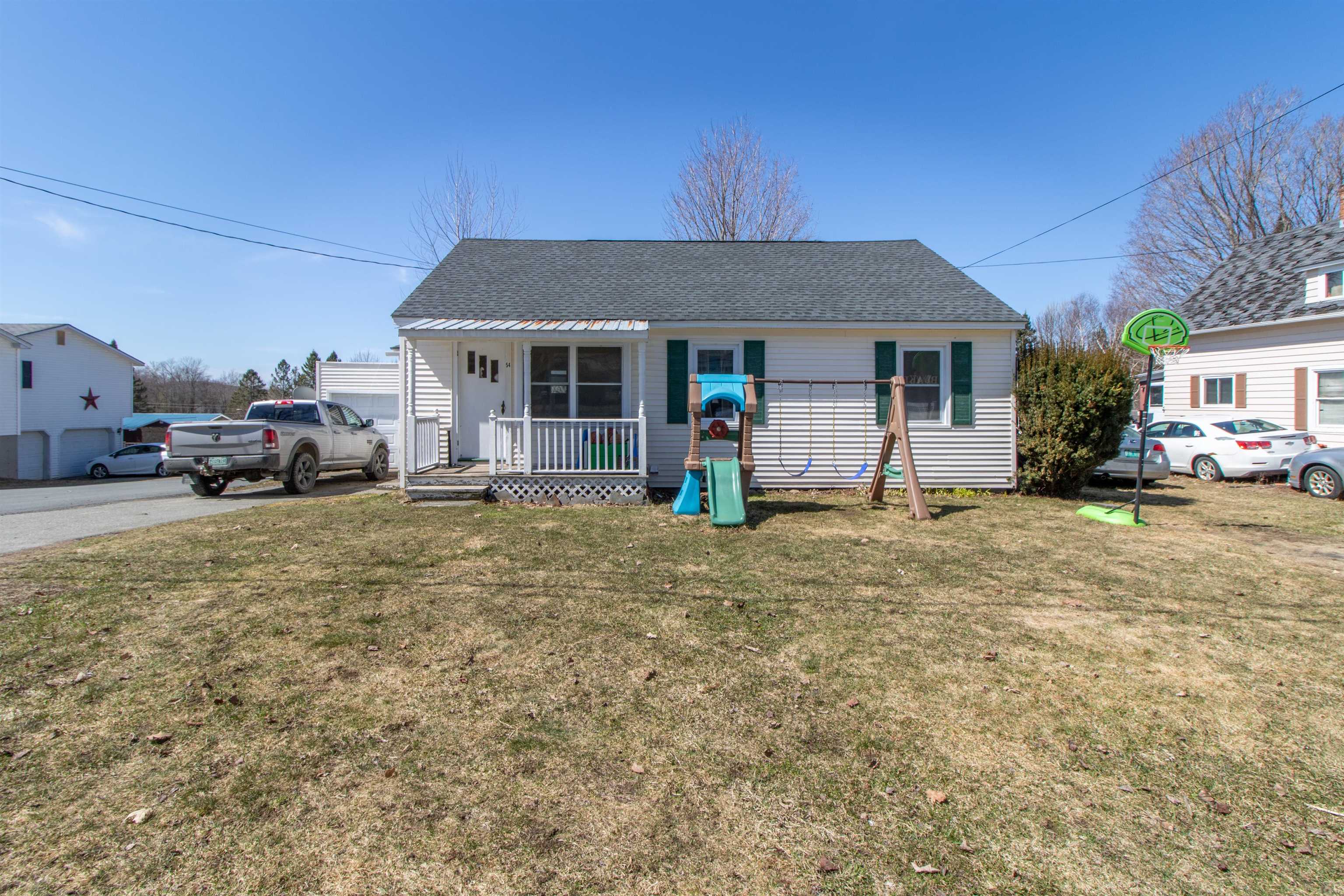 54 Kingsbury Avenue Property Photo