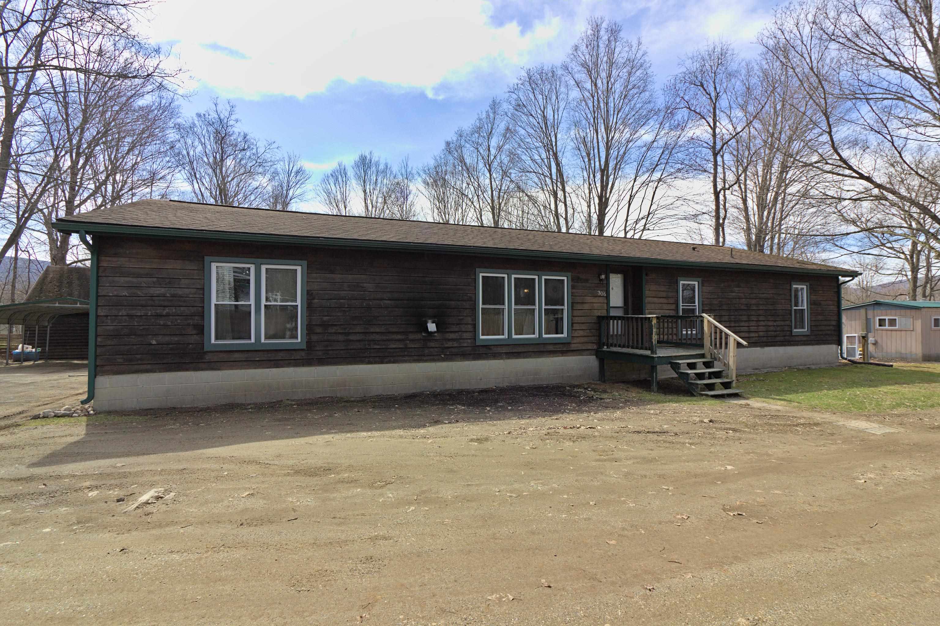 306 Beech Street Property Photo