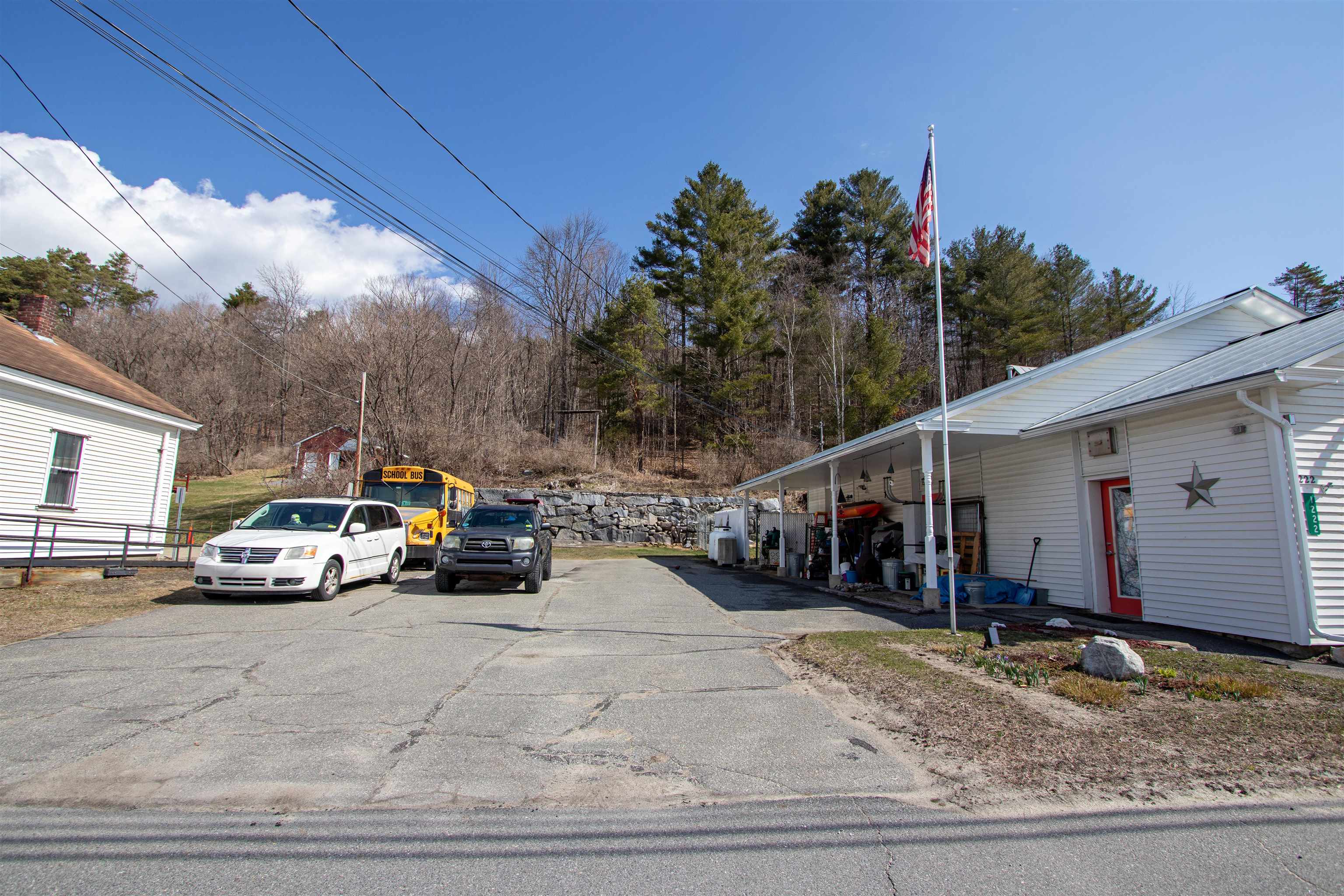 1222 Scott Highway Property Photo 6