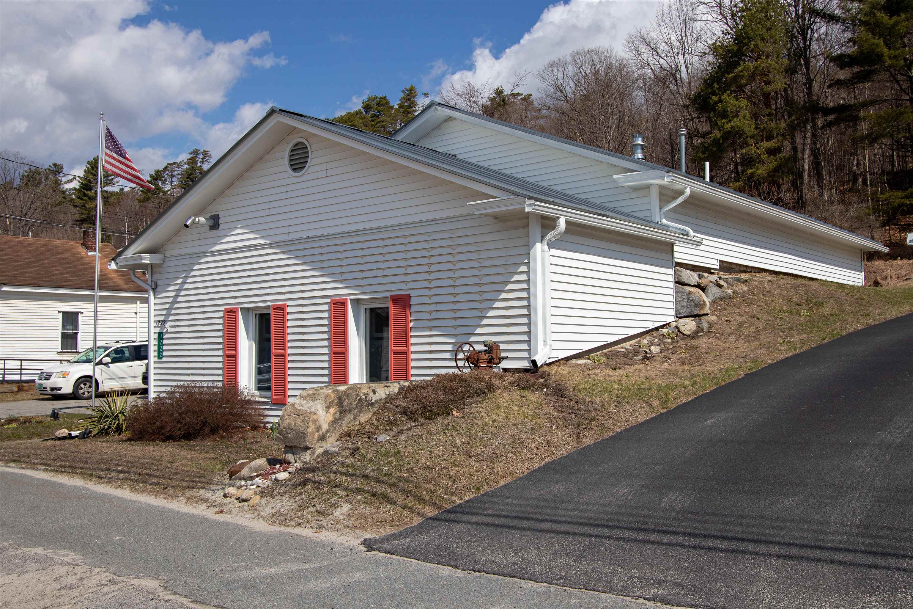 1222 Scott Highway Property Photo 30