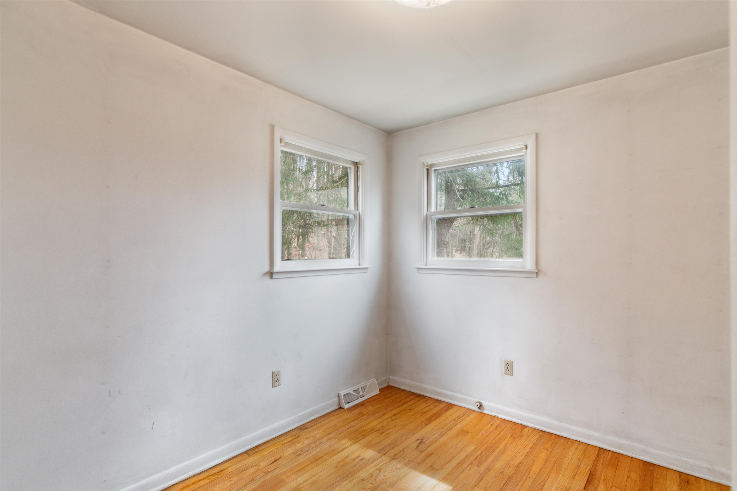 23 Moore Court Property Photo 16