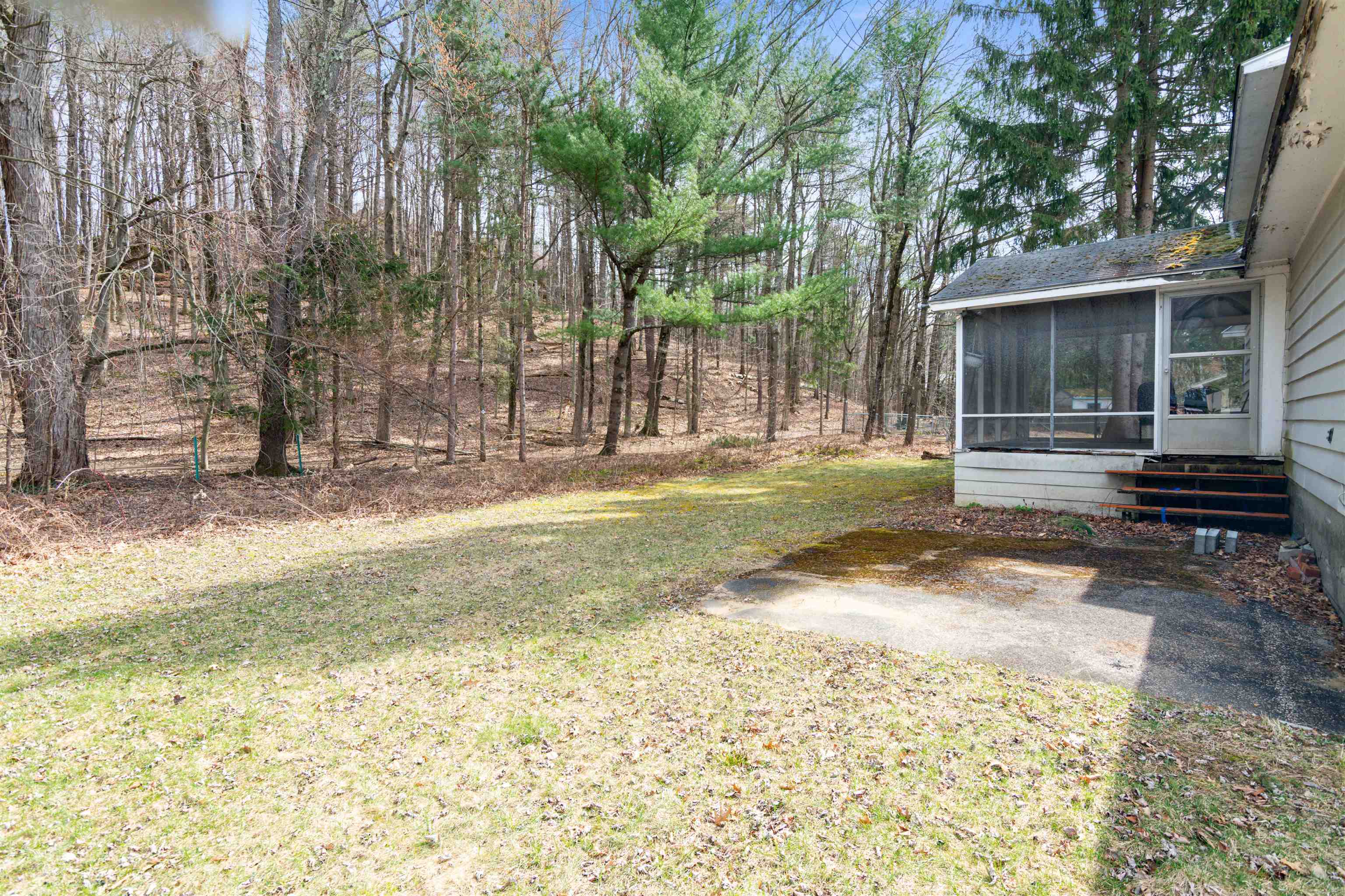 23 Moore Court Property Photo 38
