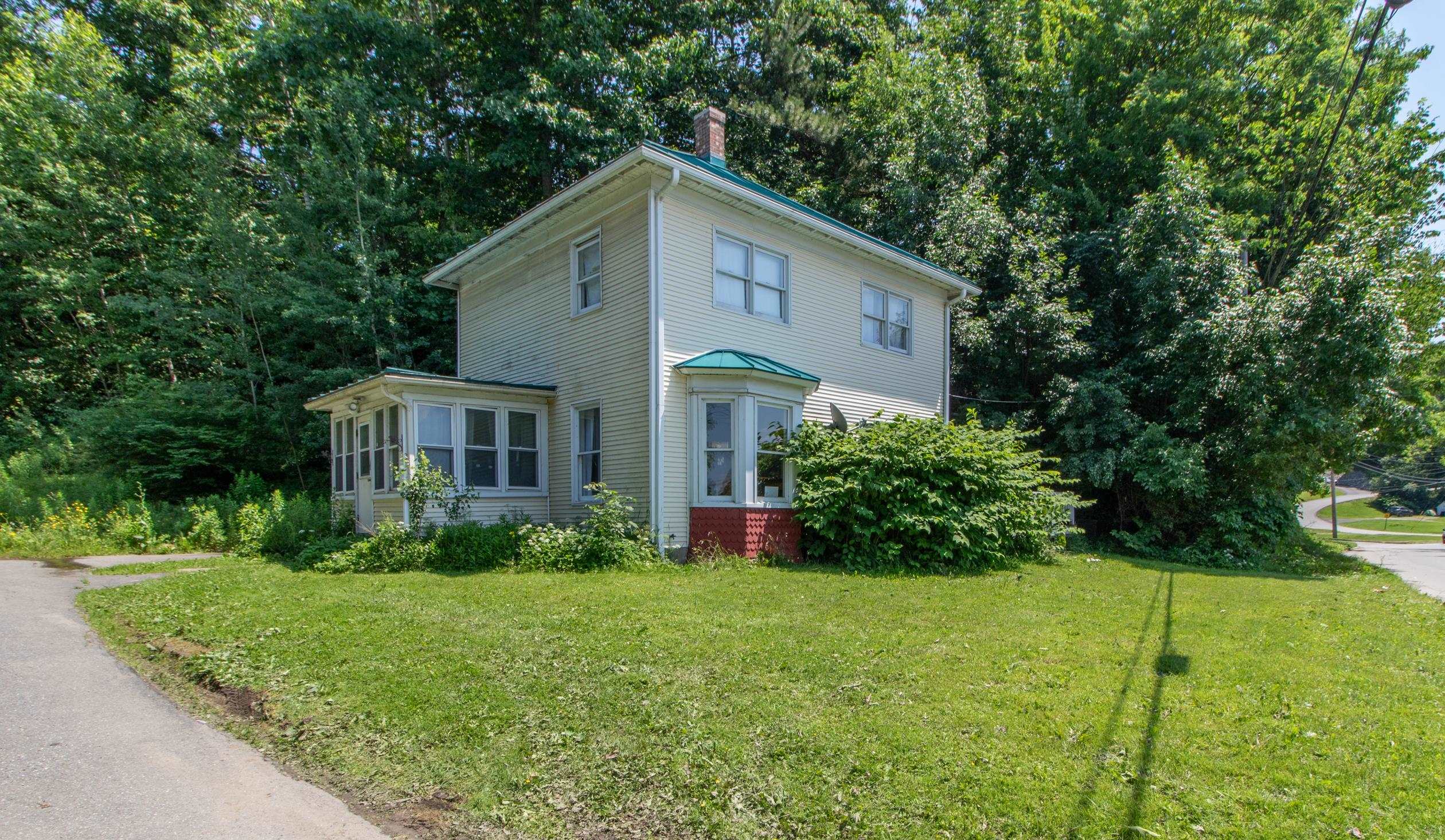 31 Glen Road Property Photo