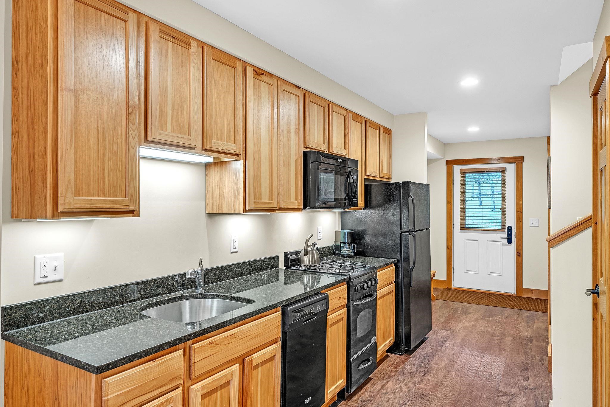 19 White Pine Drive Property Photo 4