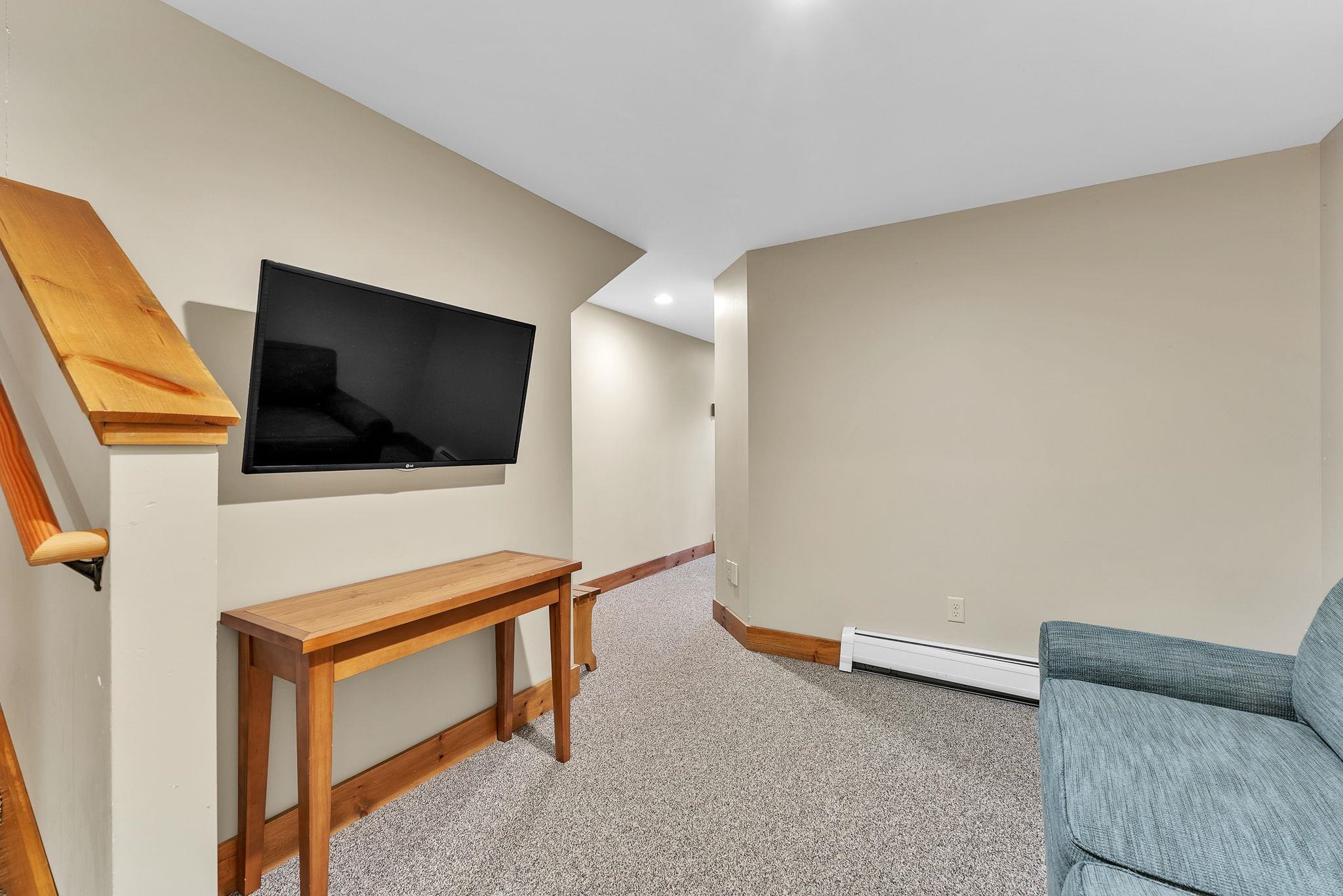19 White Pine Drive Property Photo 12