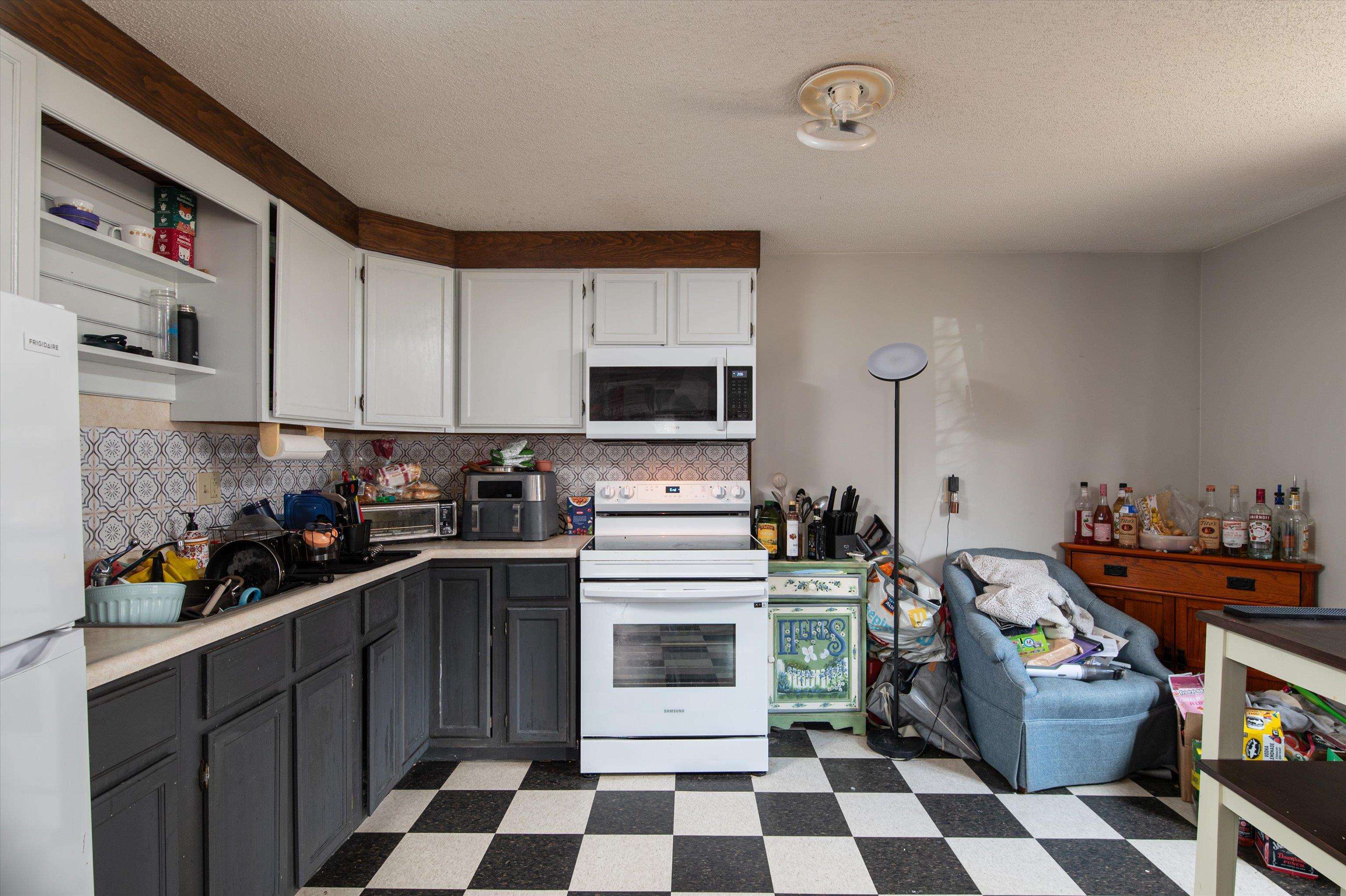 116 Lillian Drive Property Photo 42