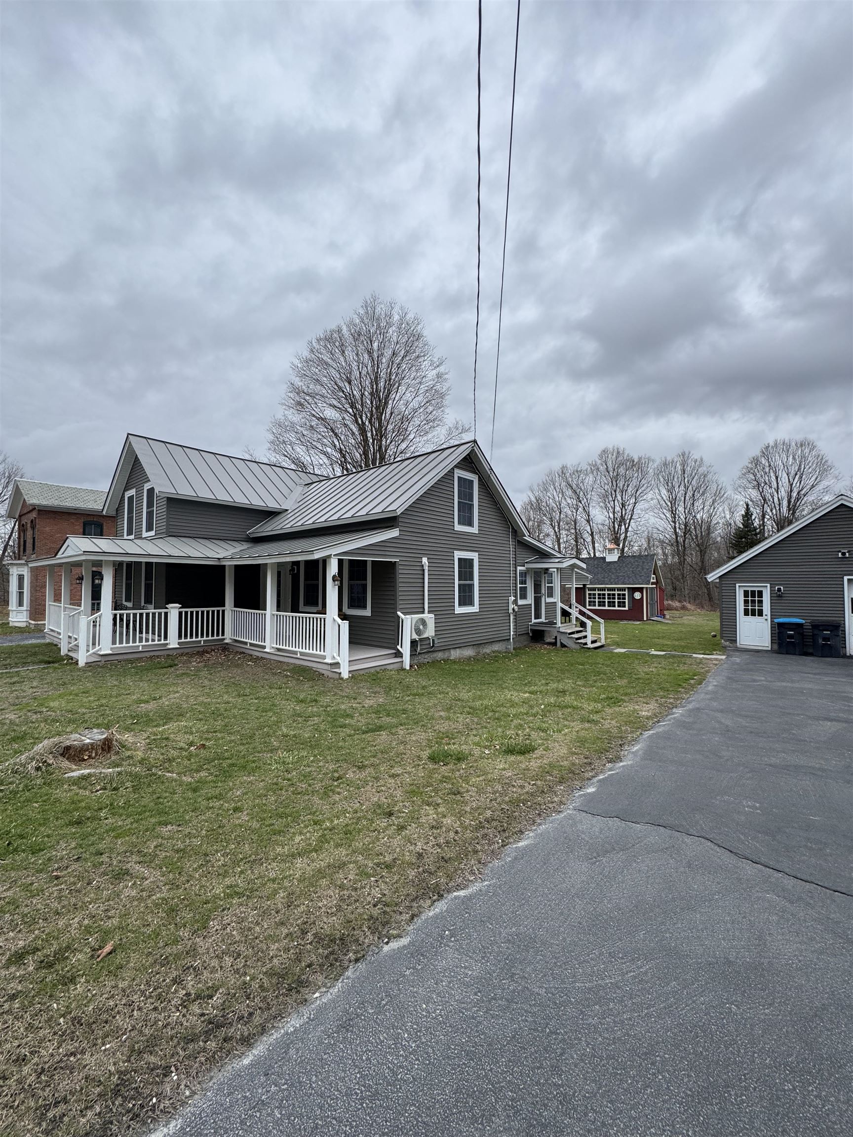 416 River Street Property Photo 3