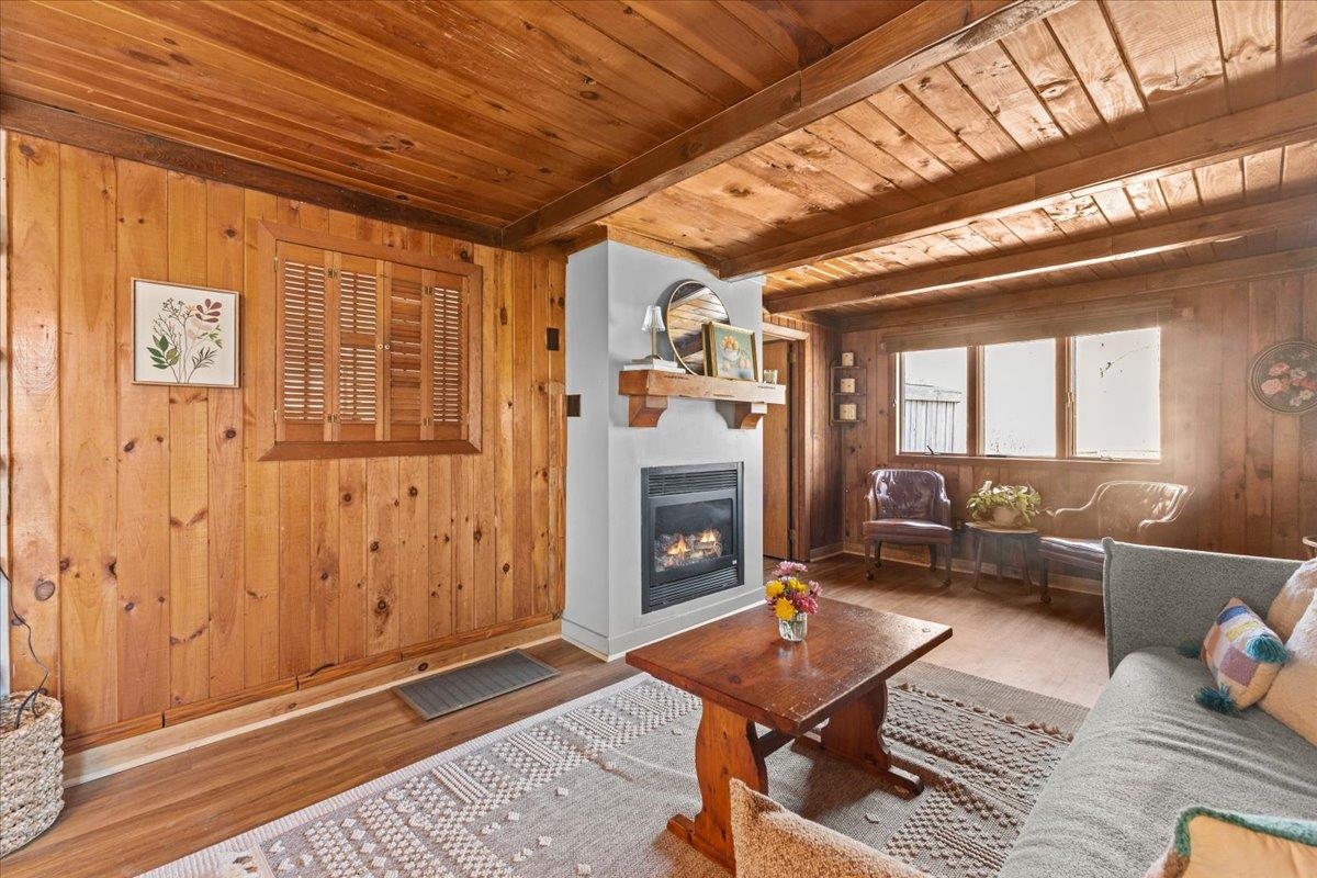 9 Marsh Lane Property Photo 3