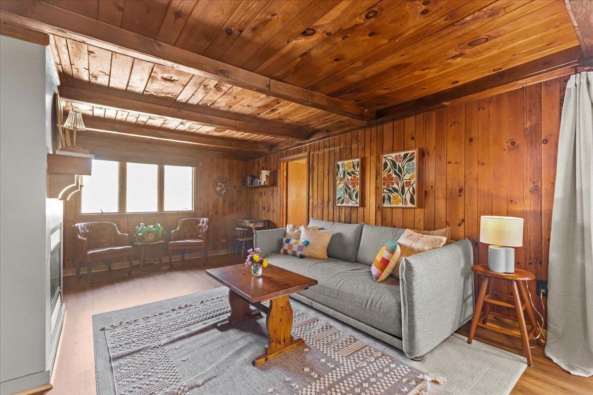 9 Marsh Lane Property Photo 6