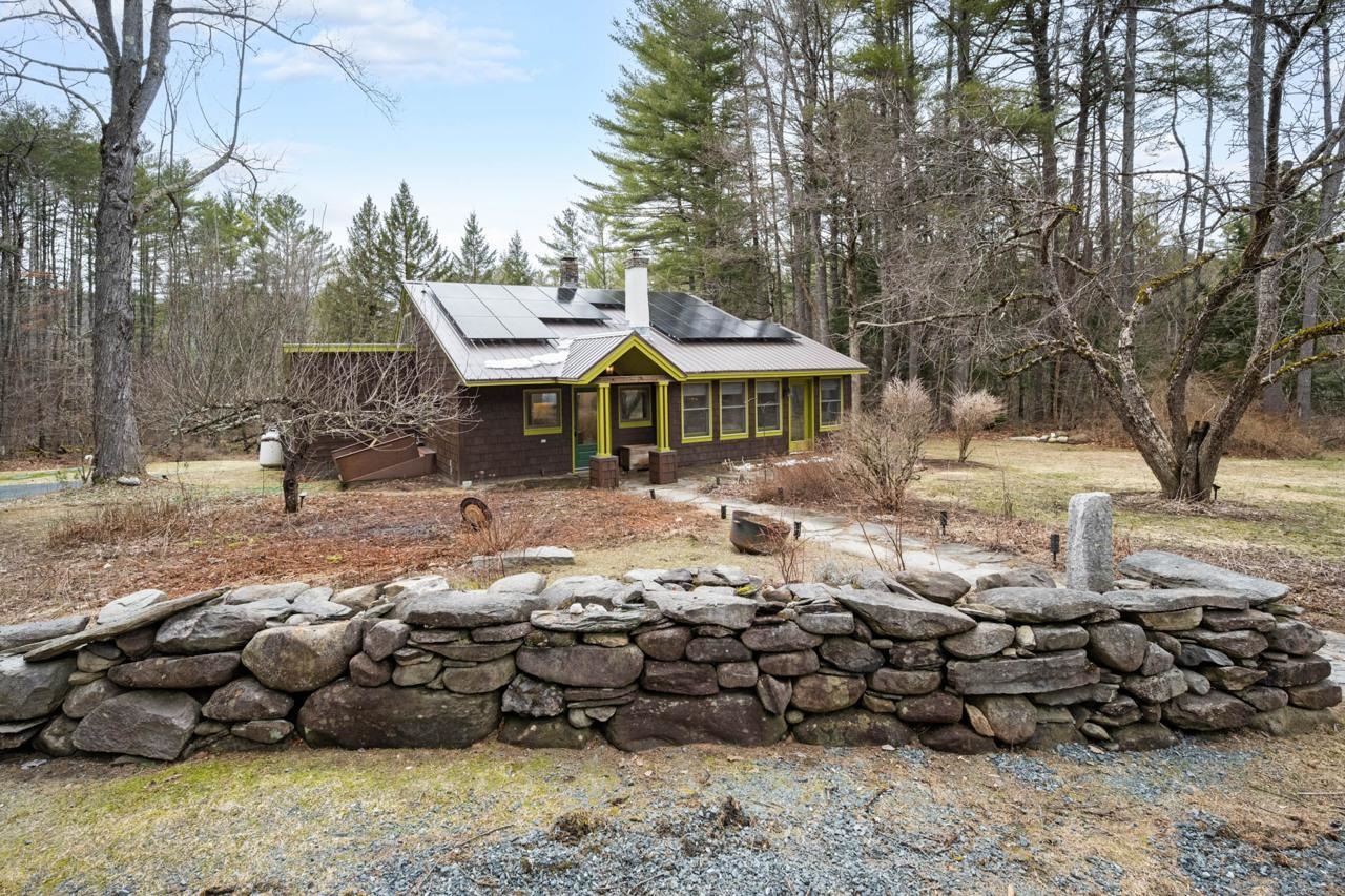 1567 Old Quechee Road Property Photo