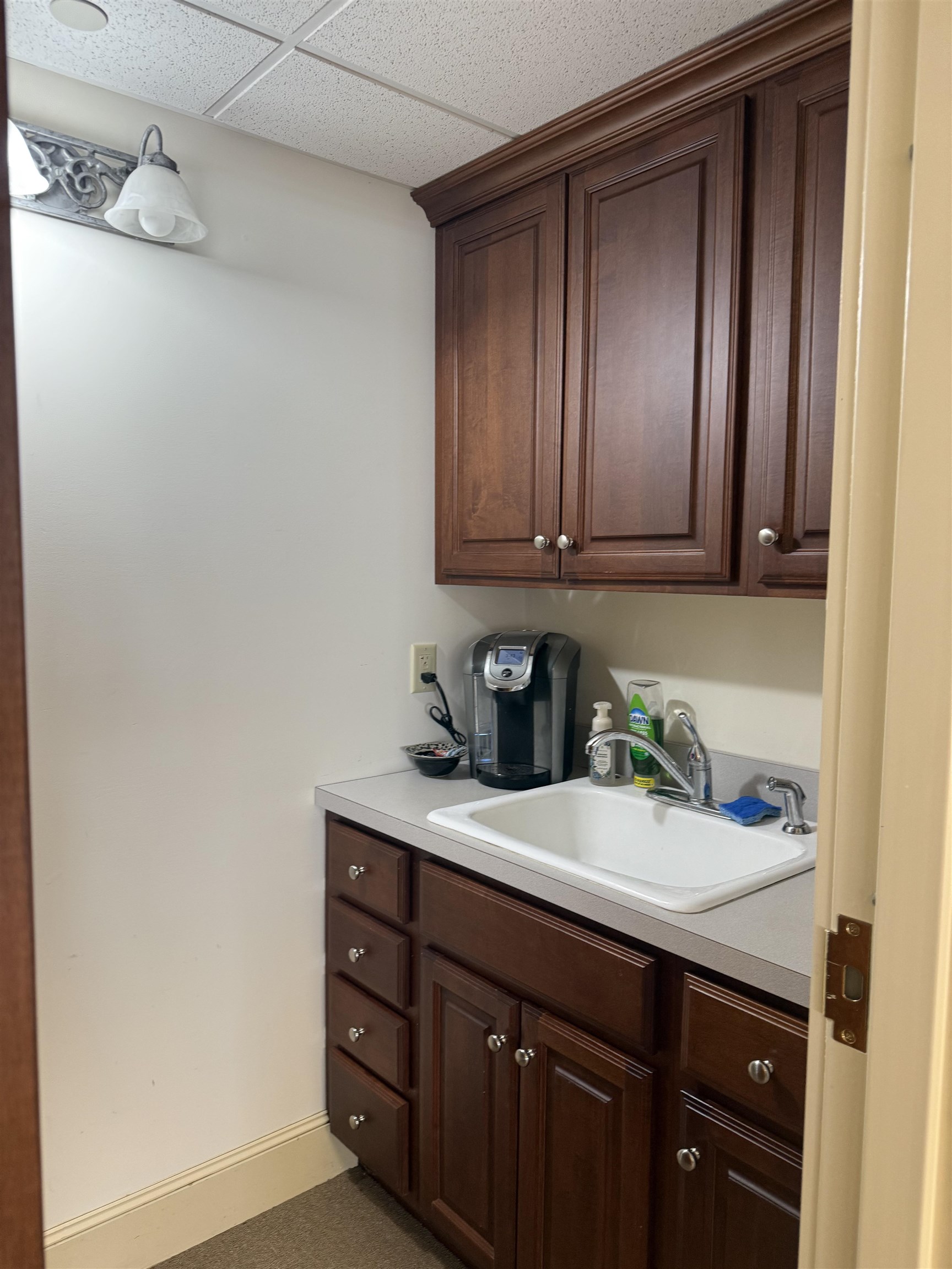 155 Lafayette Road Property Photo 4