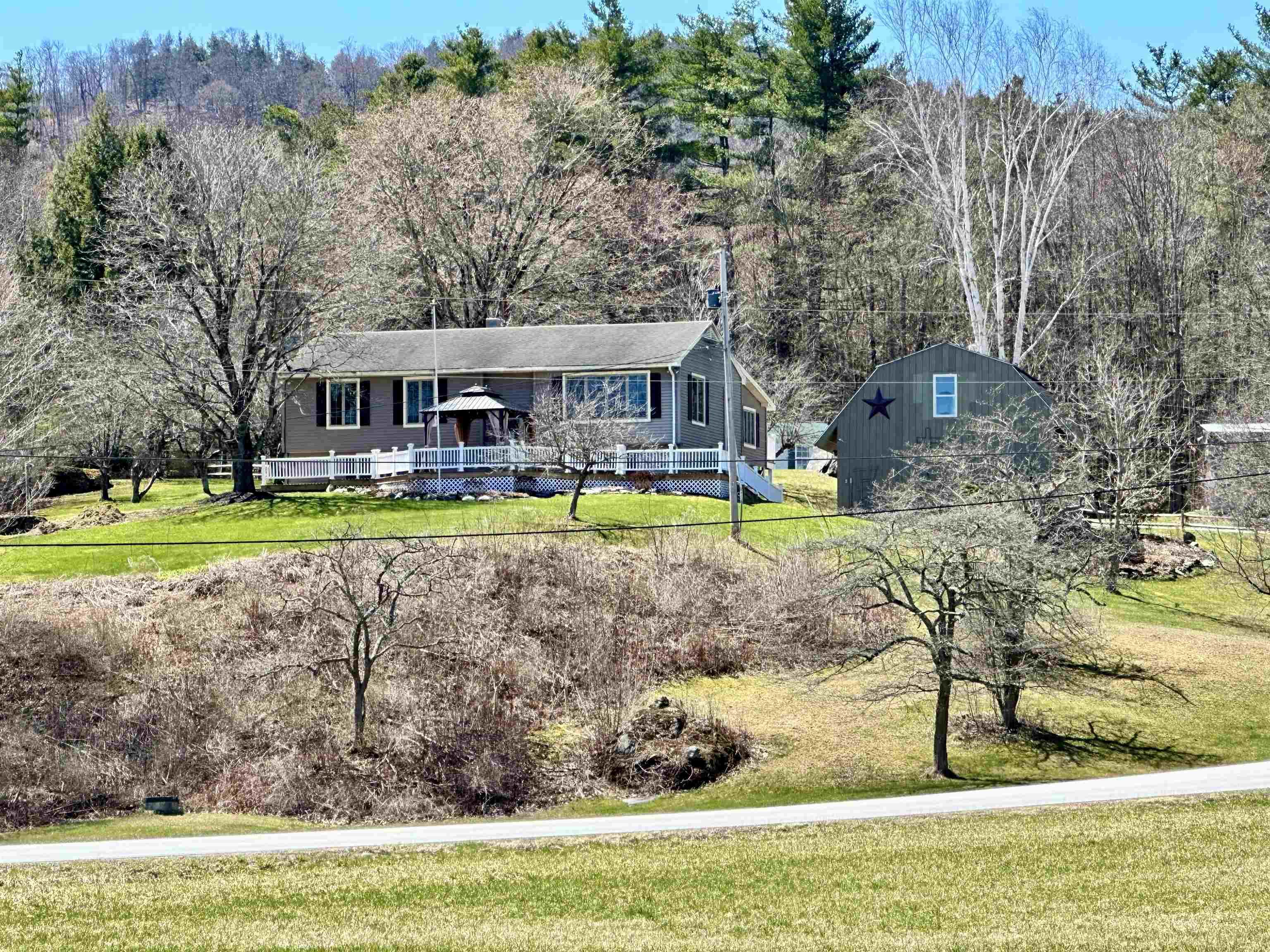 641 Walker Mountain Road Property Photo