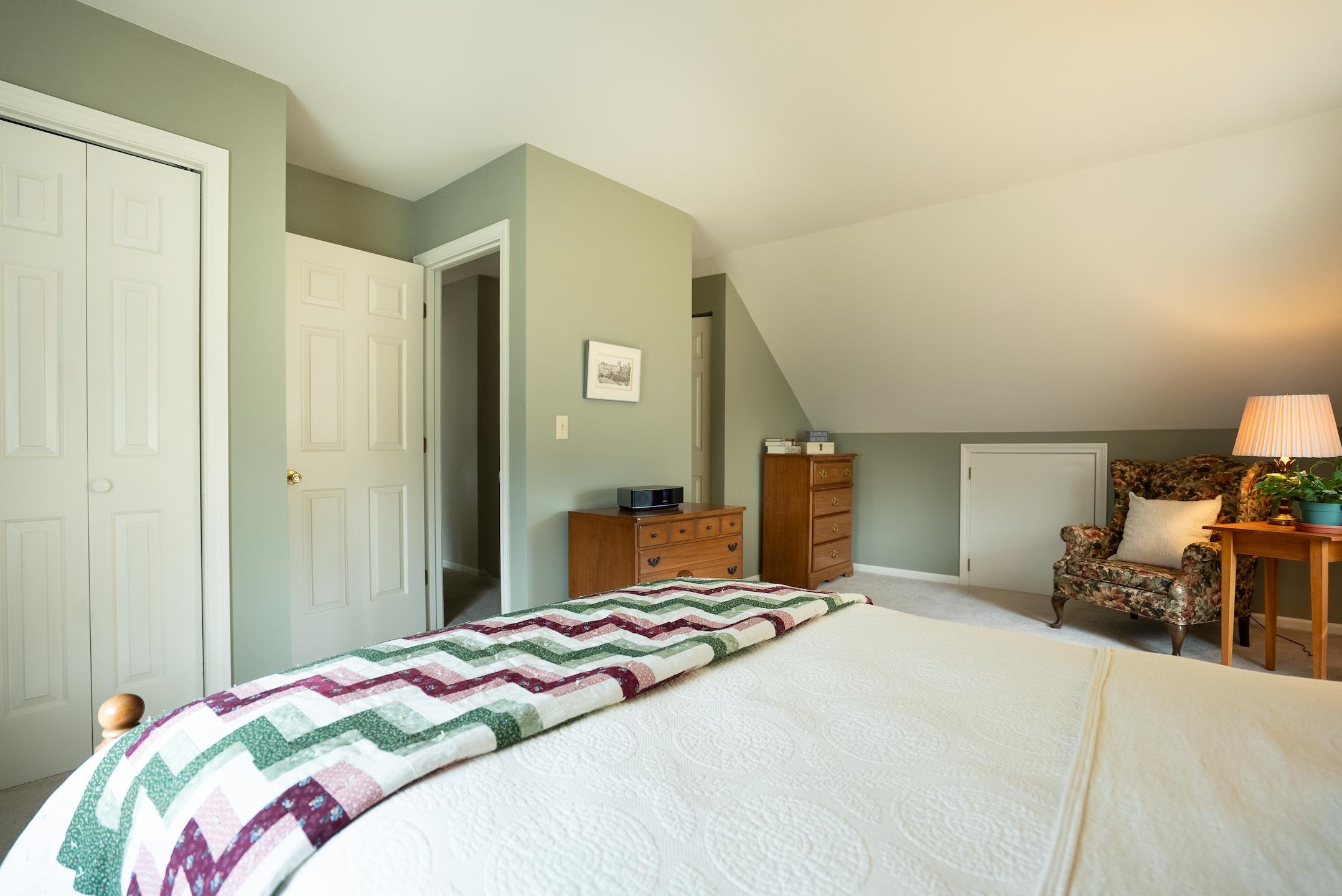 9 Dover Street Property Photo 26