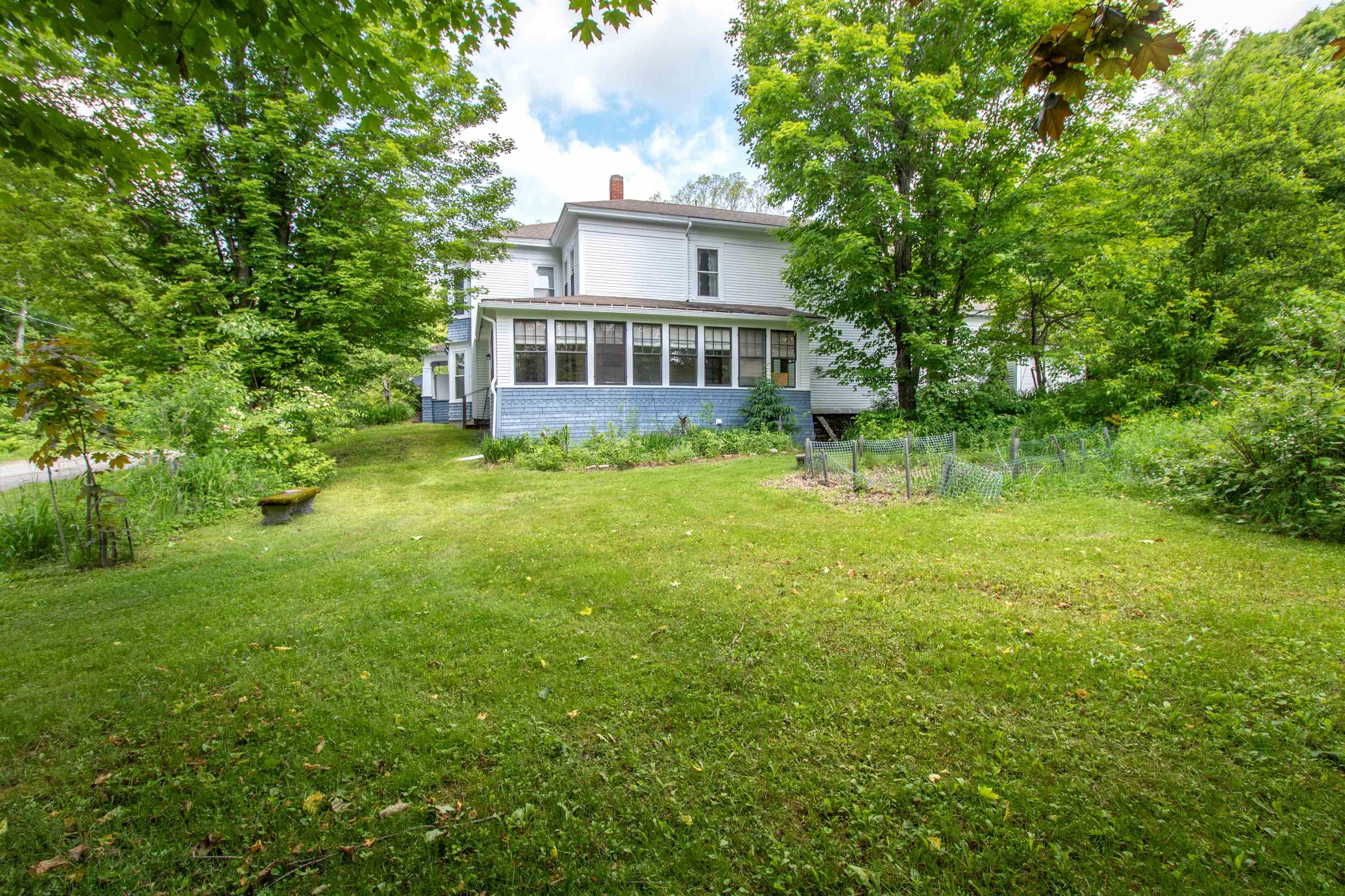 77 Maple Street Property Photo 1