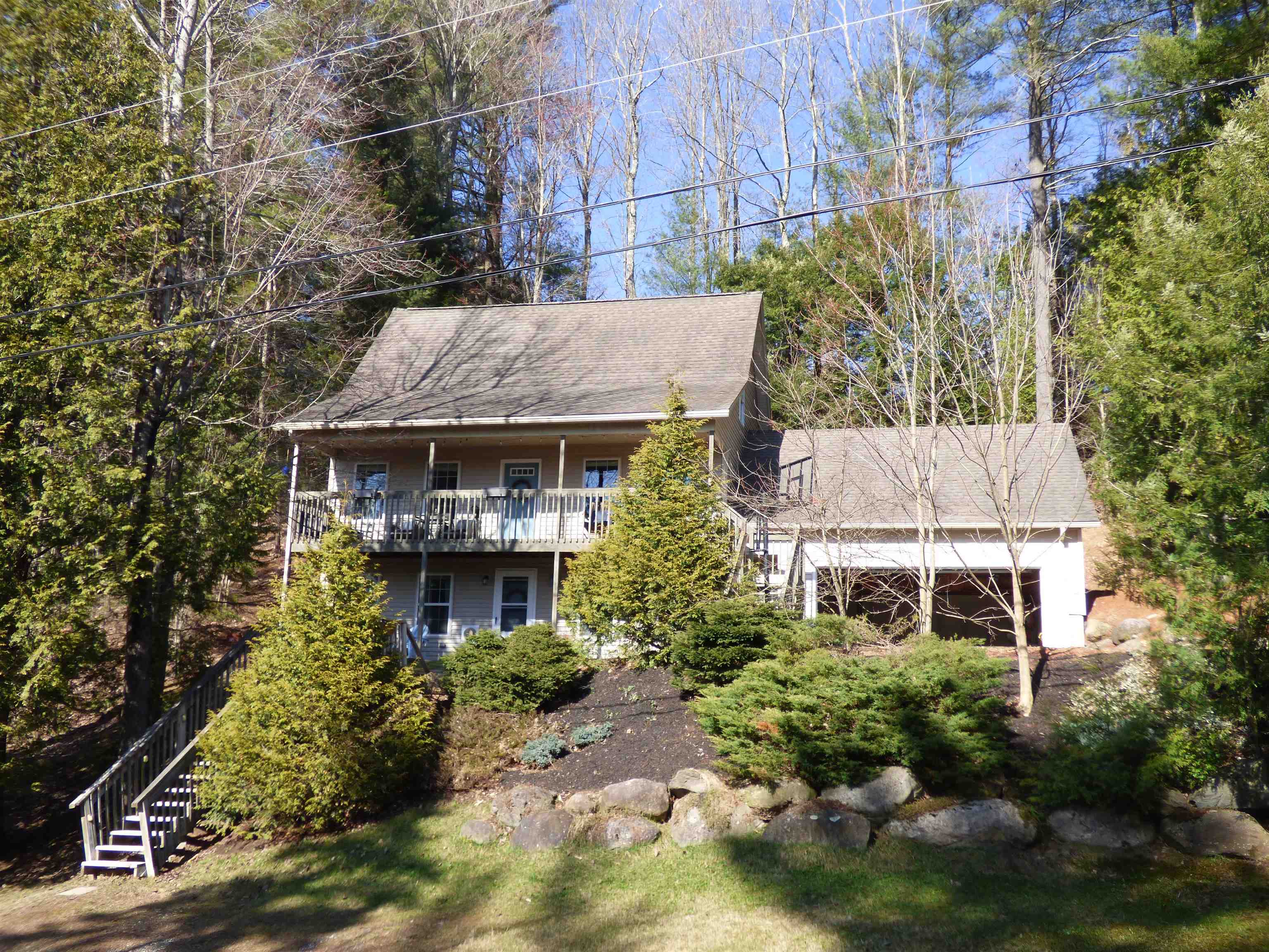 73 Jeff Heights Property Photo