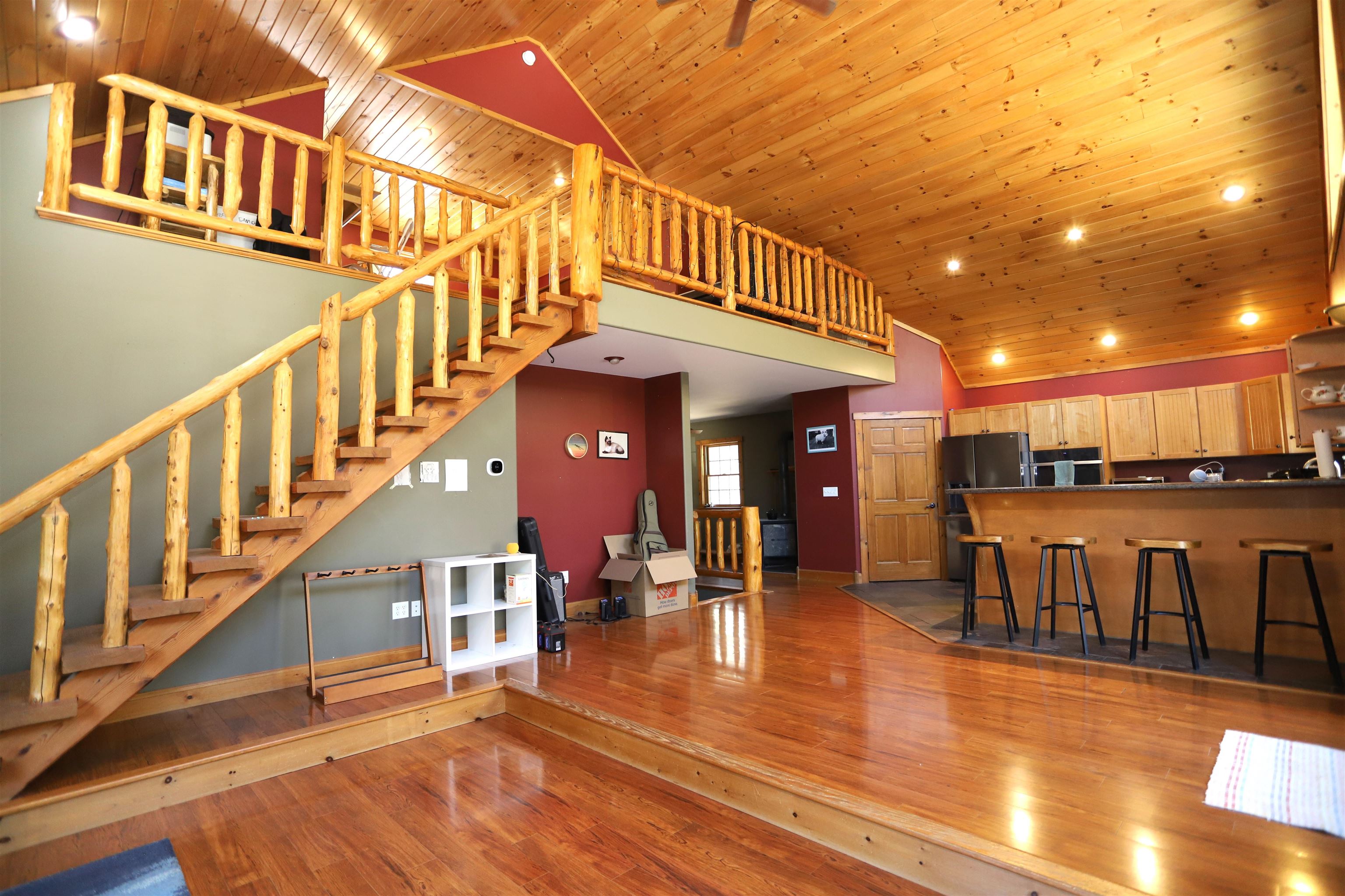 352 Currier Hill Drive Property Photo 7