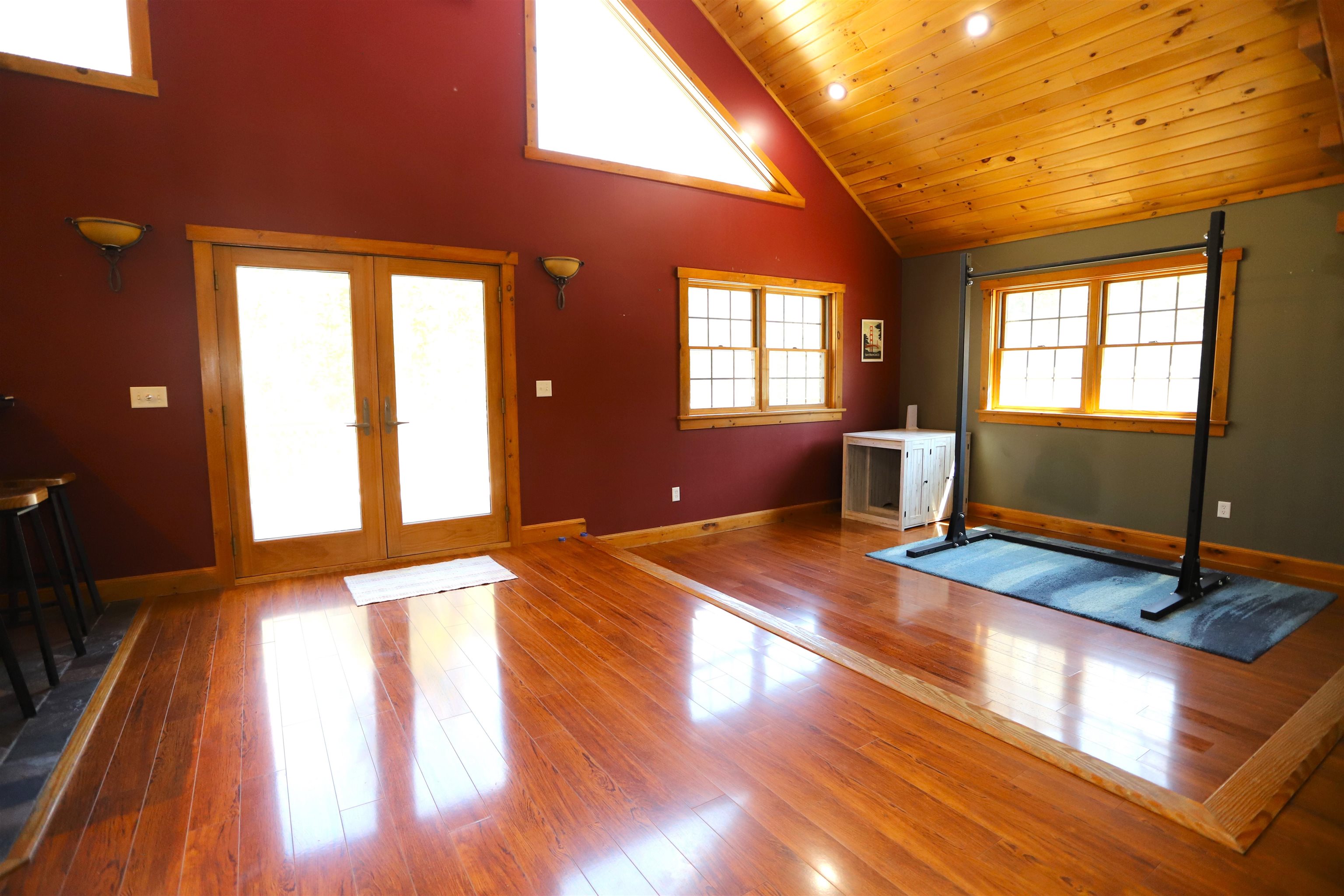 352 Currier Hill Drive Property Photo 9