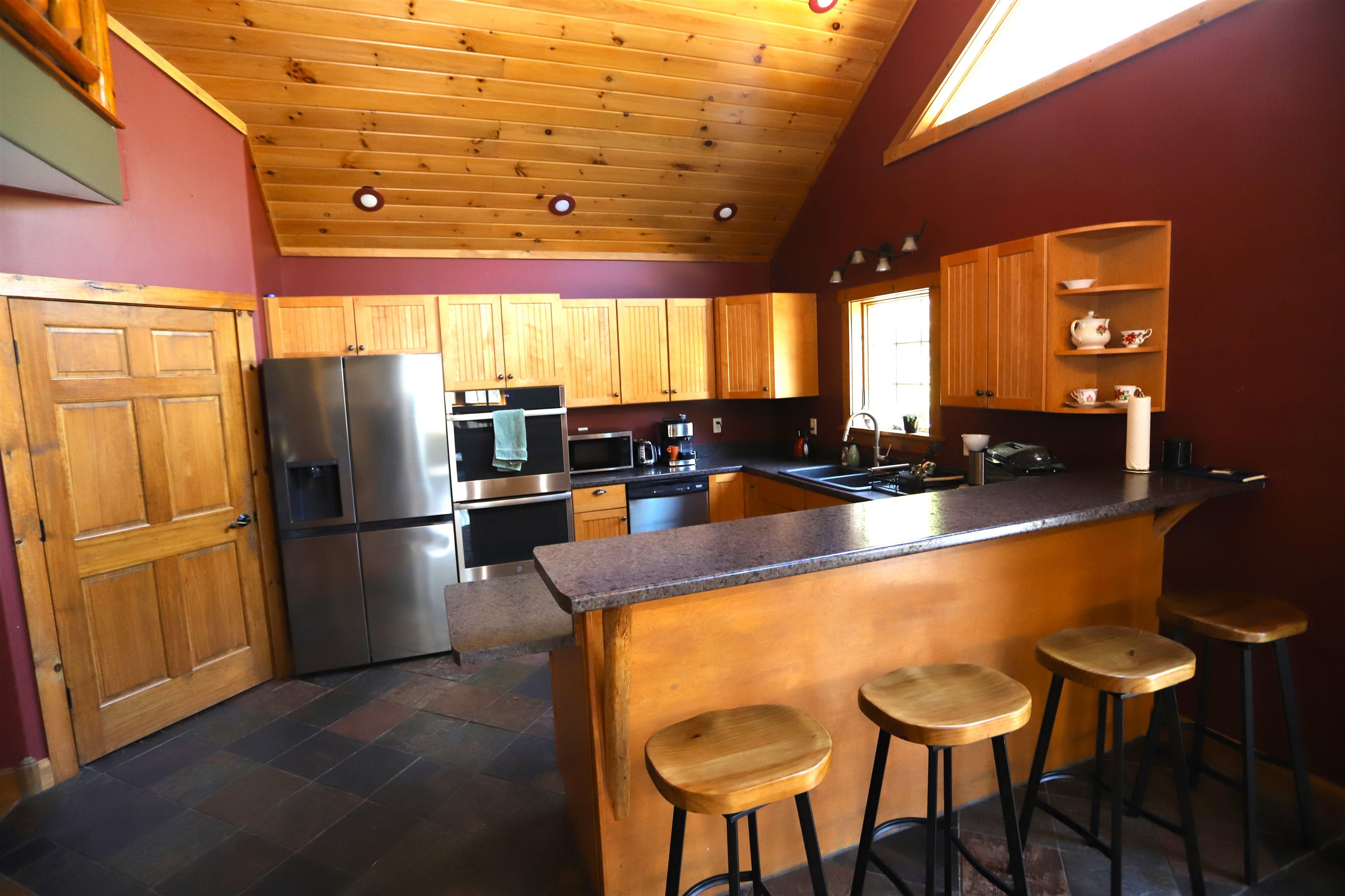 352 Currier Hill Drive Property Photo 11
