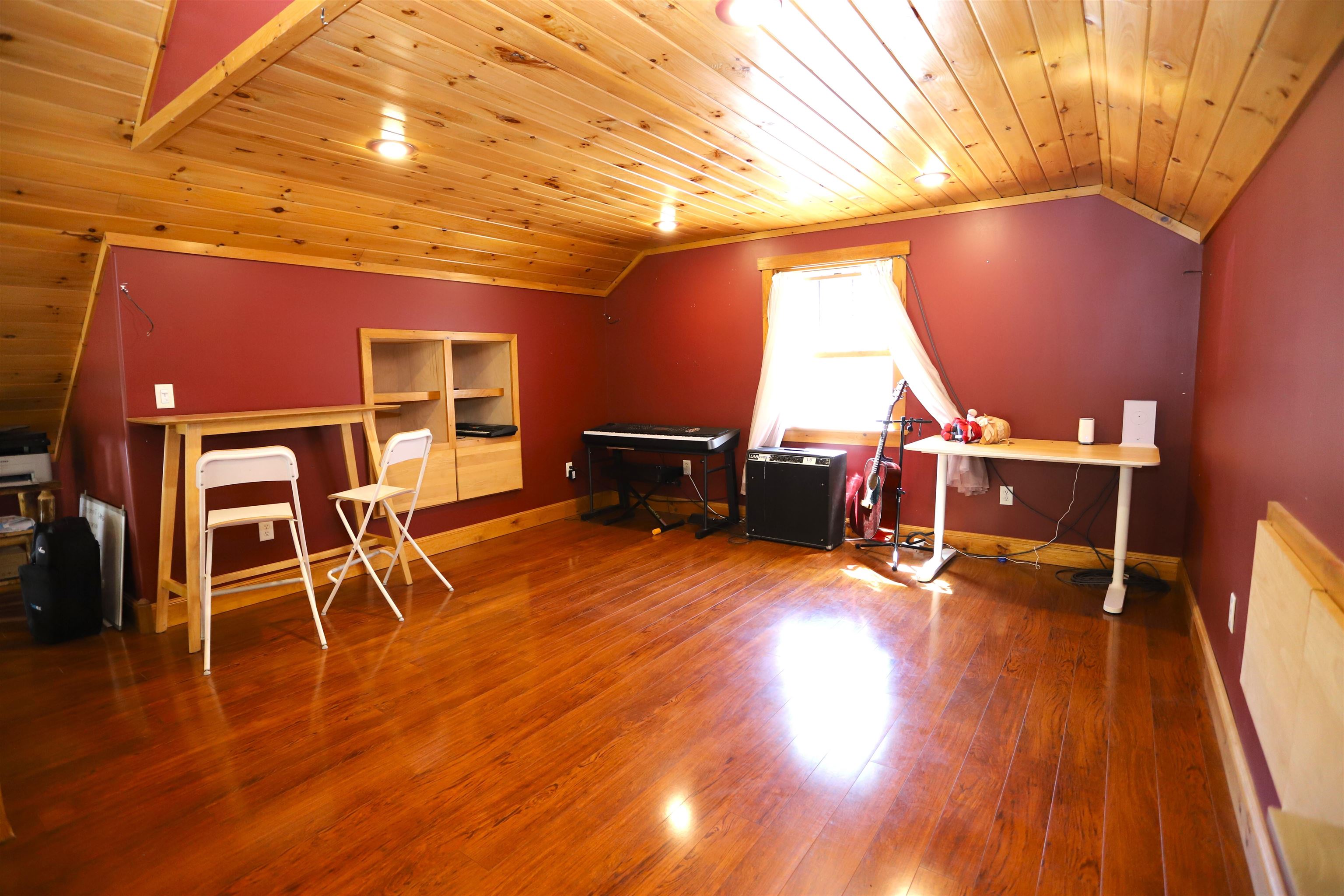 352 Currier Hill Drive Property Photo 20