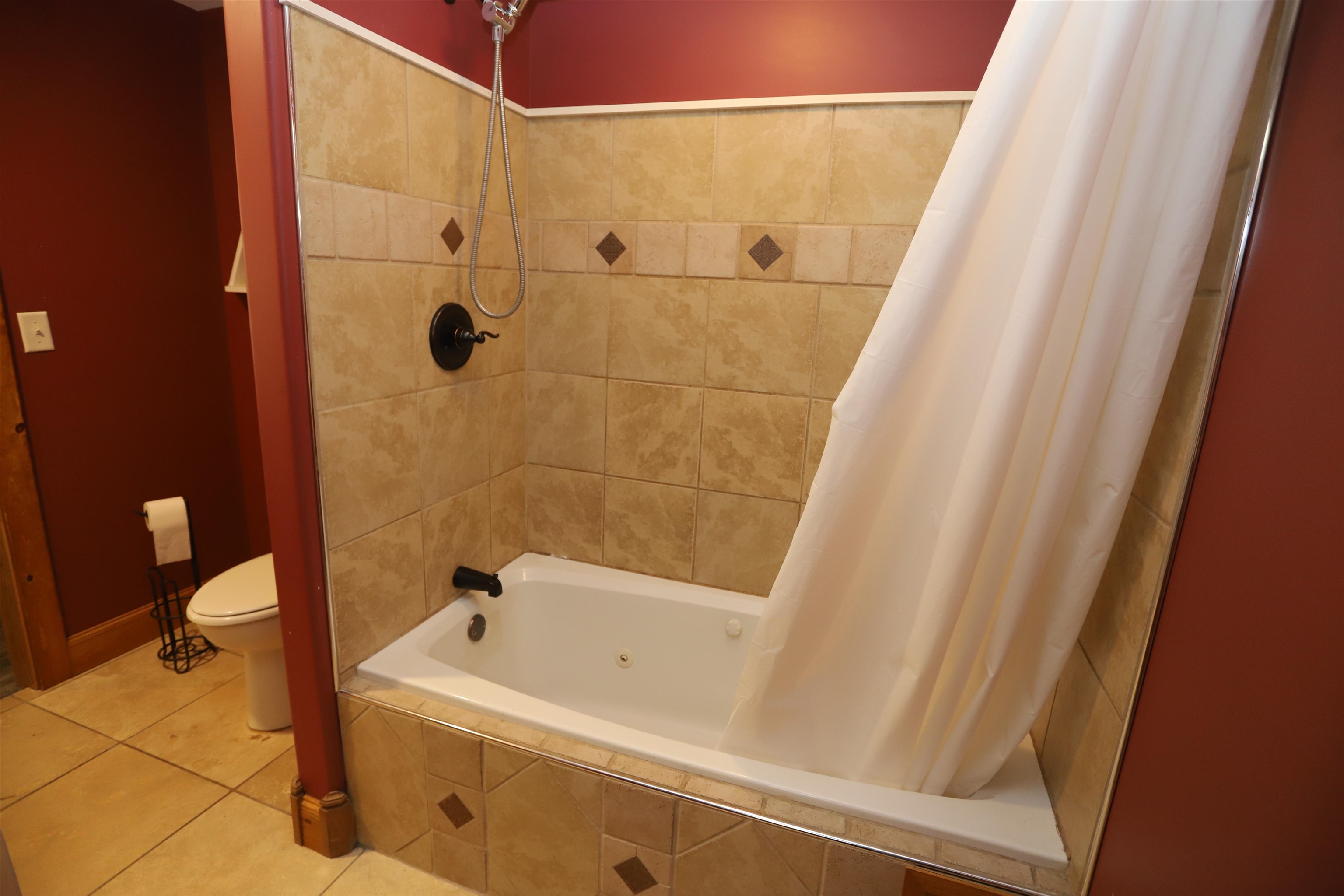 352 Currier Hill Drive Property Photo 26