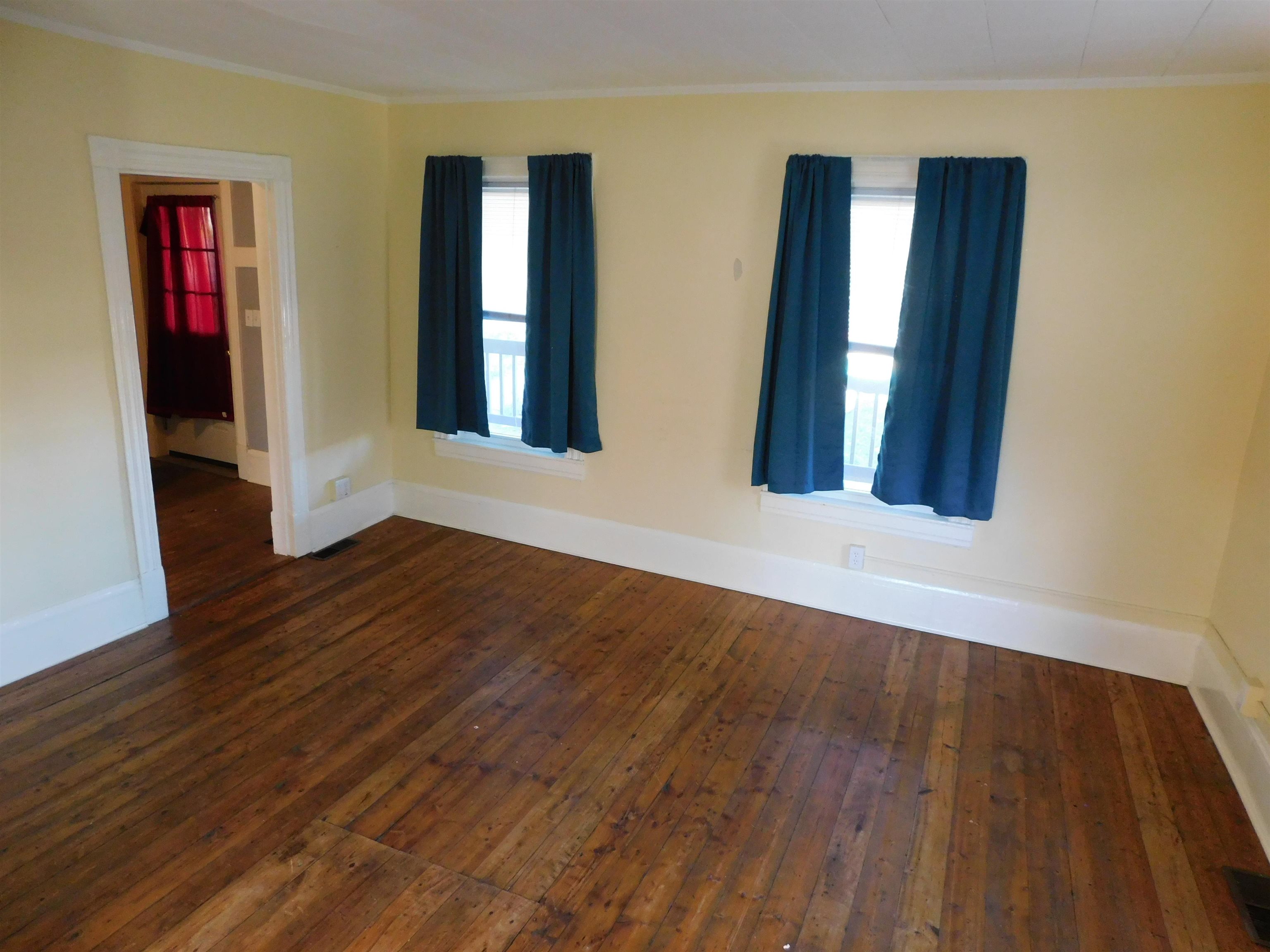 364 North Pleasant Street Property Photo 6